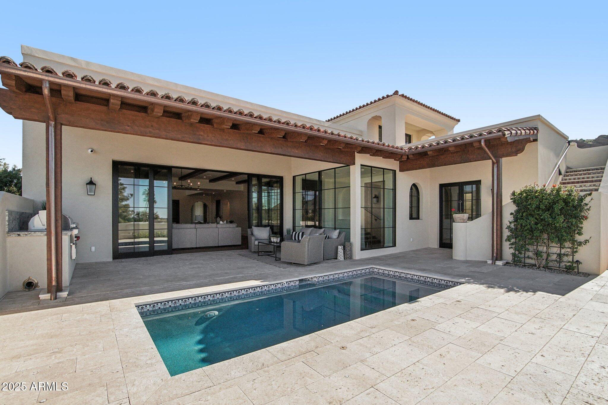 ECHO CANYON - Residential