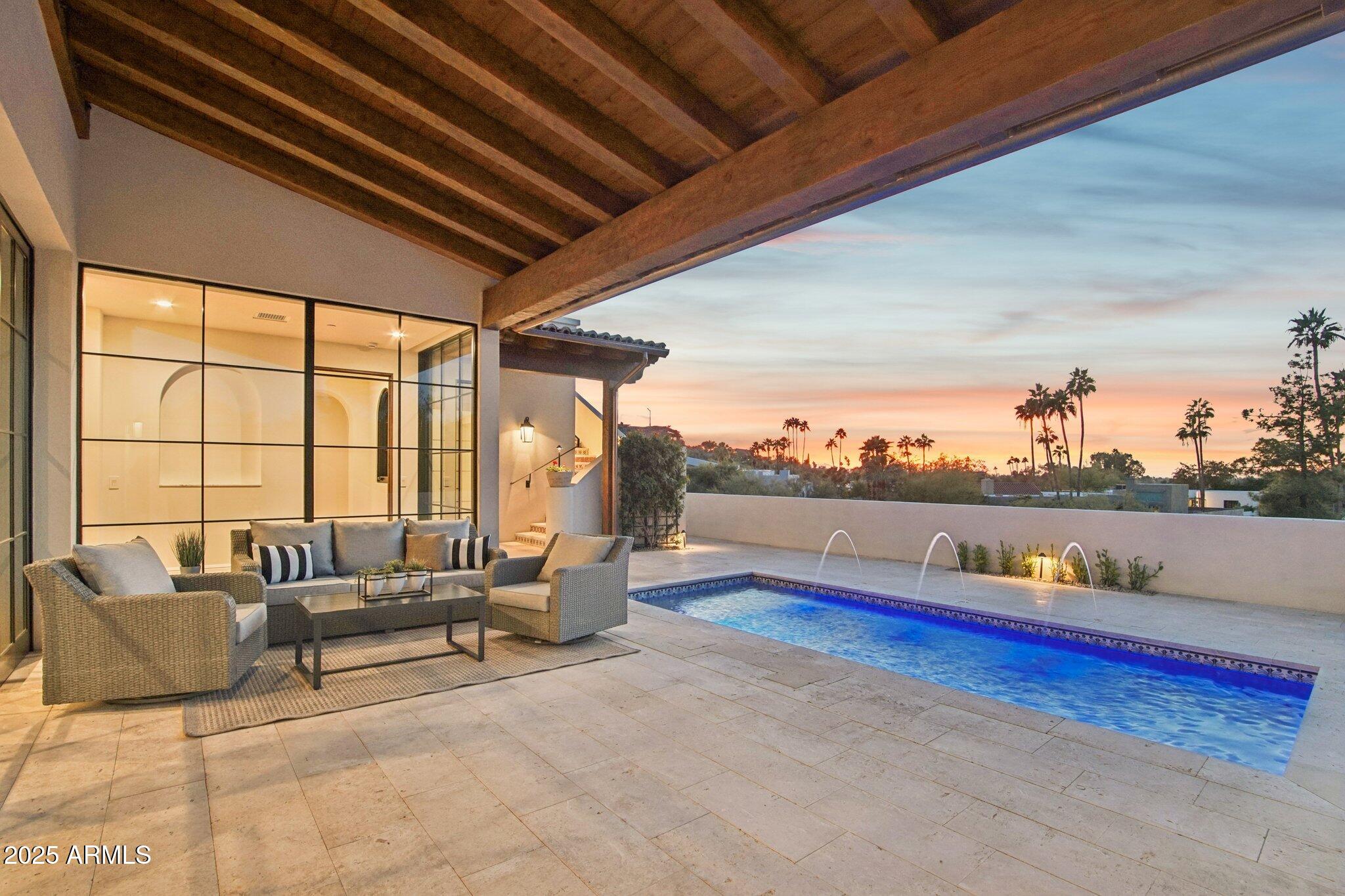ECHO CANYON - Residential