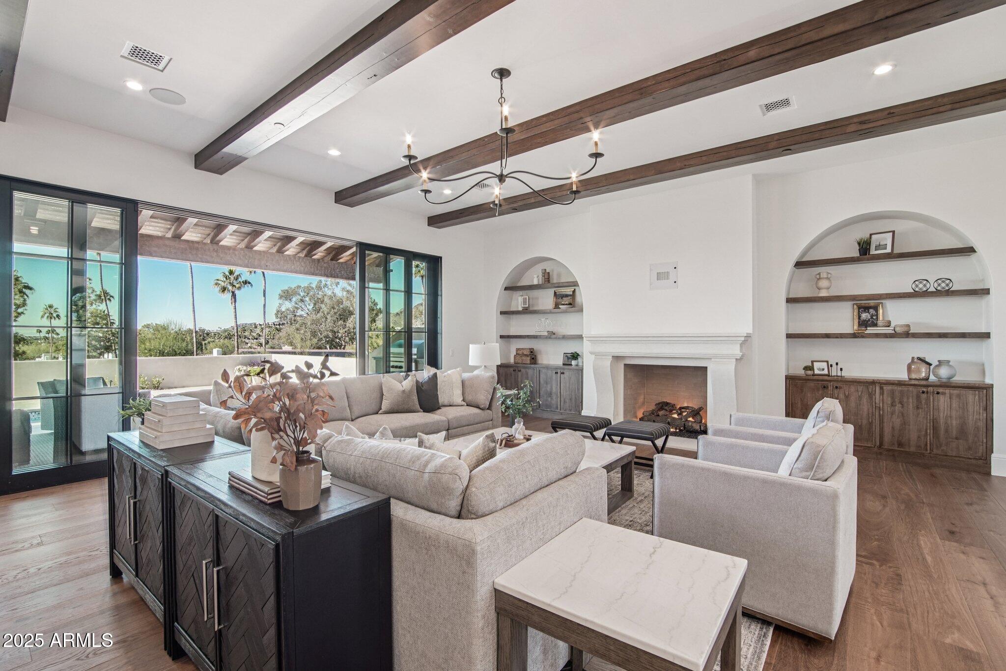 ECHO CANYON - Residential