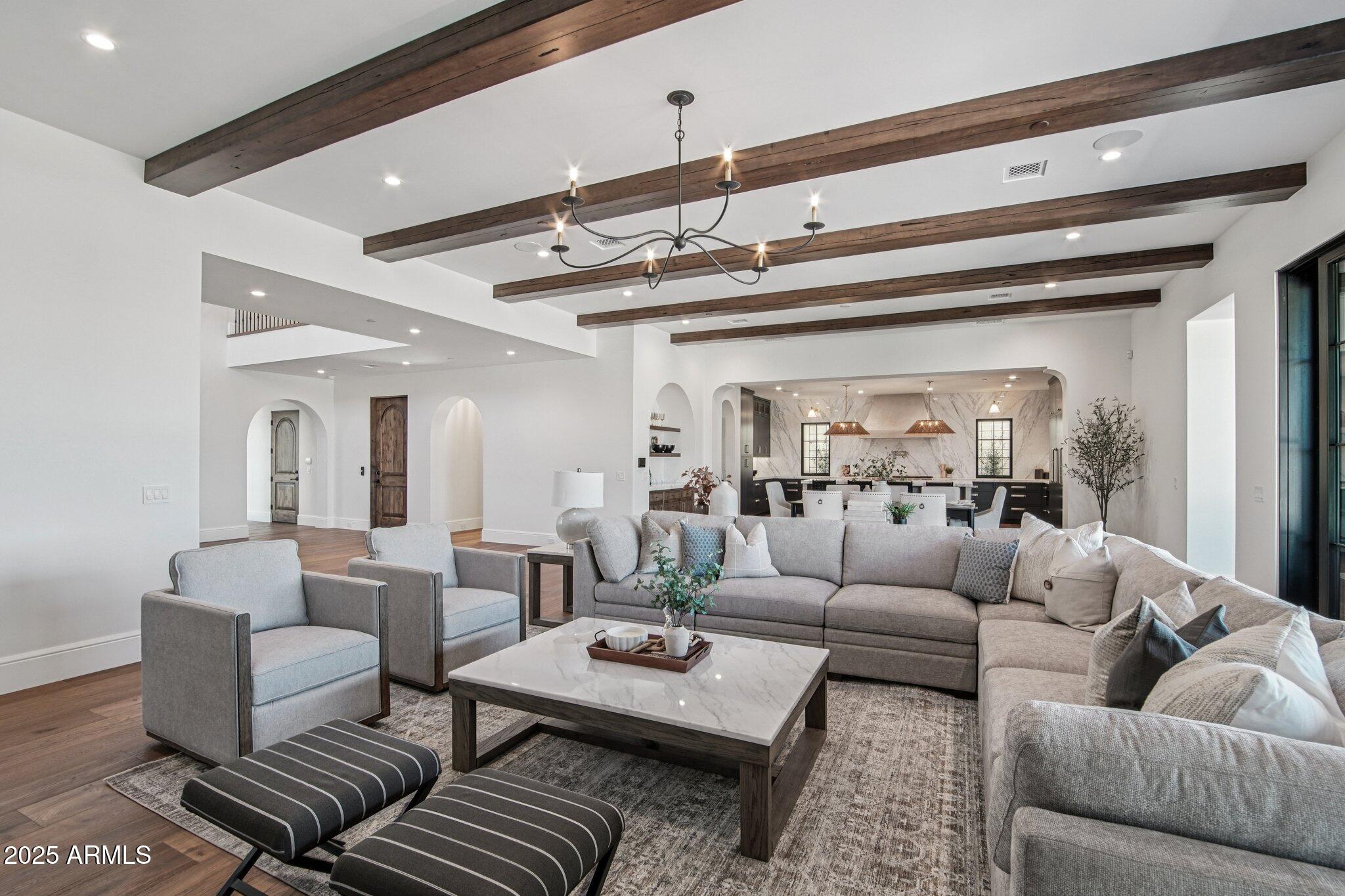 ECHO CANYON - Residential
