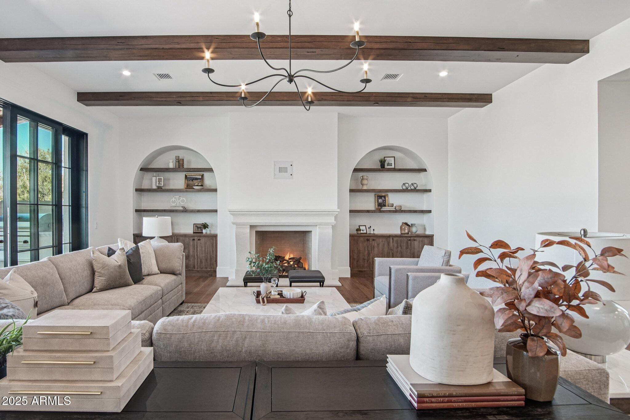 ECHO CANYON - Residential