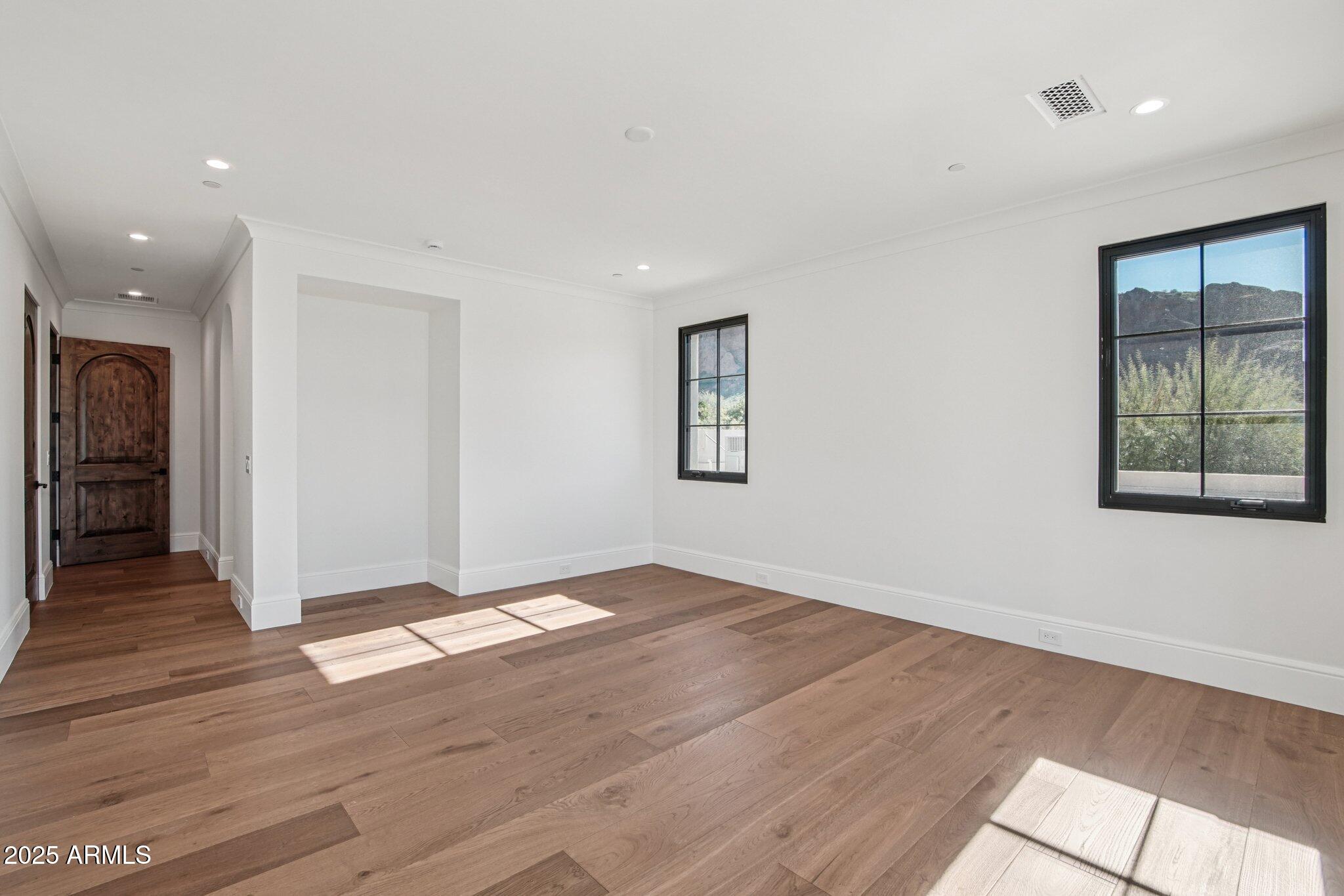 ECHO CANYON - Residential