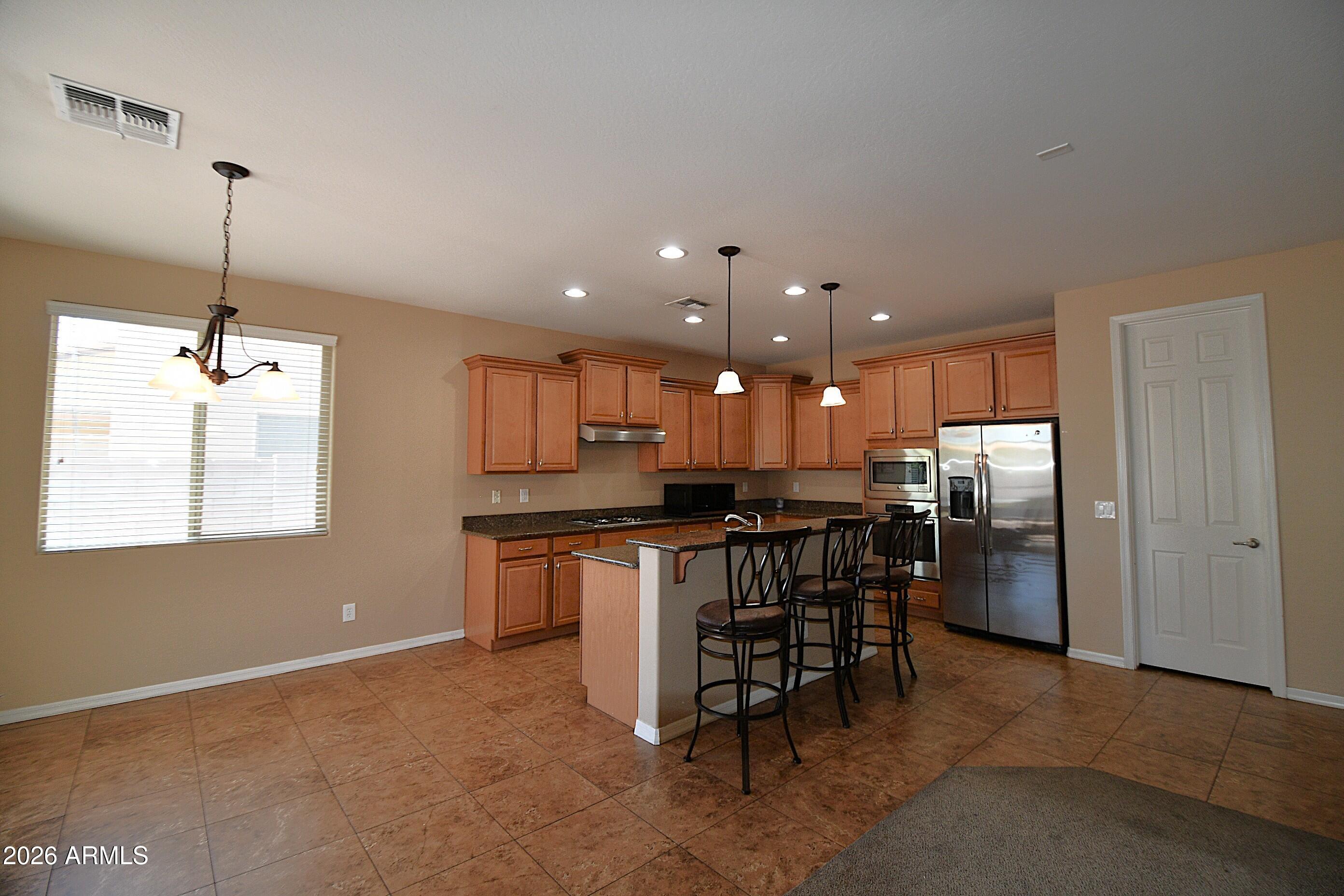 143 W SWEET SHRUB Avenue