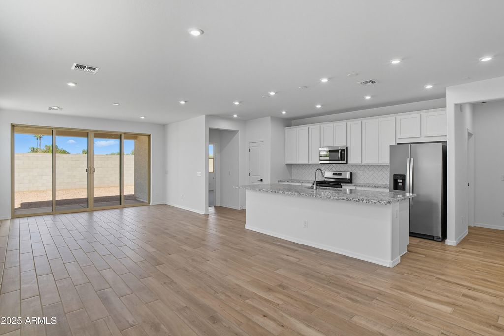 Photo of 7438 W Rose Lane, Glendale, AZ 85303 (MLS # 6959366)