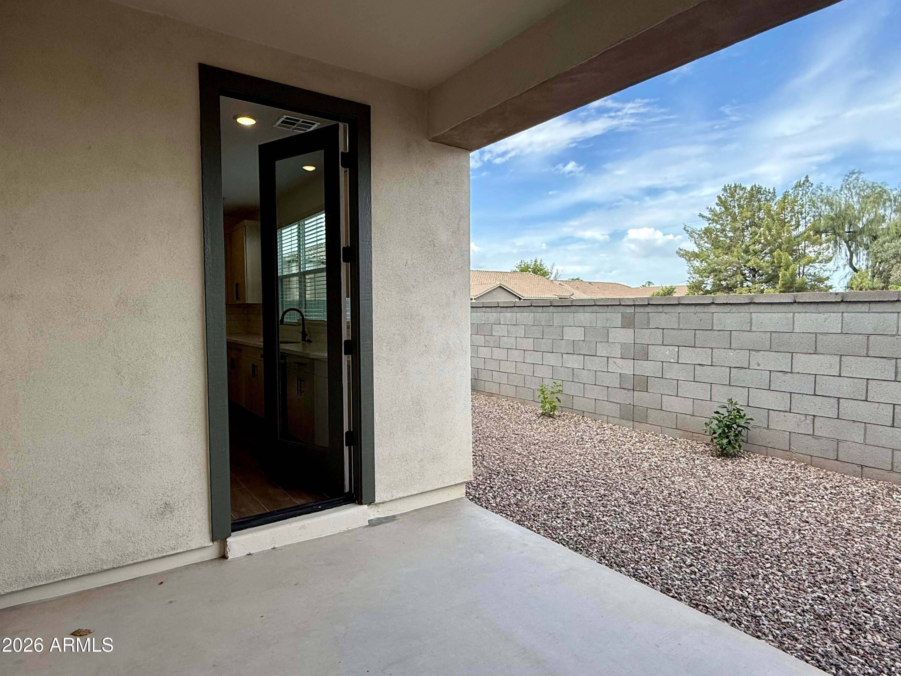 2345 E STEPHENS Court