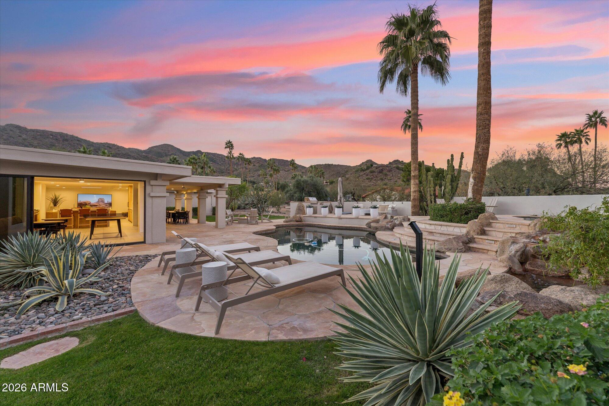 4708 E DESERT PARK Place