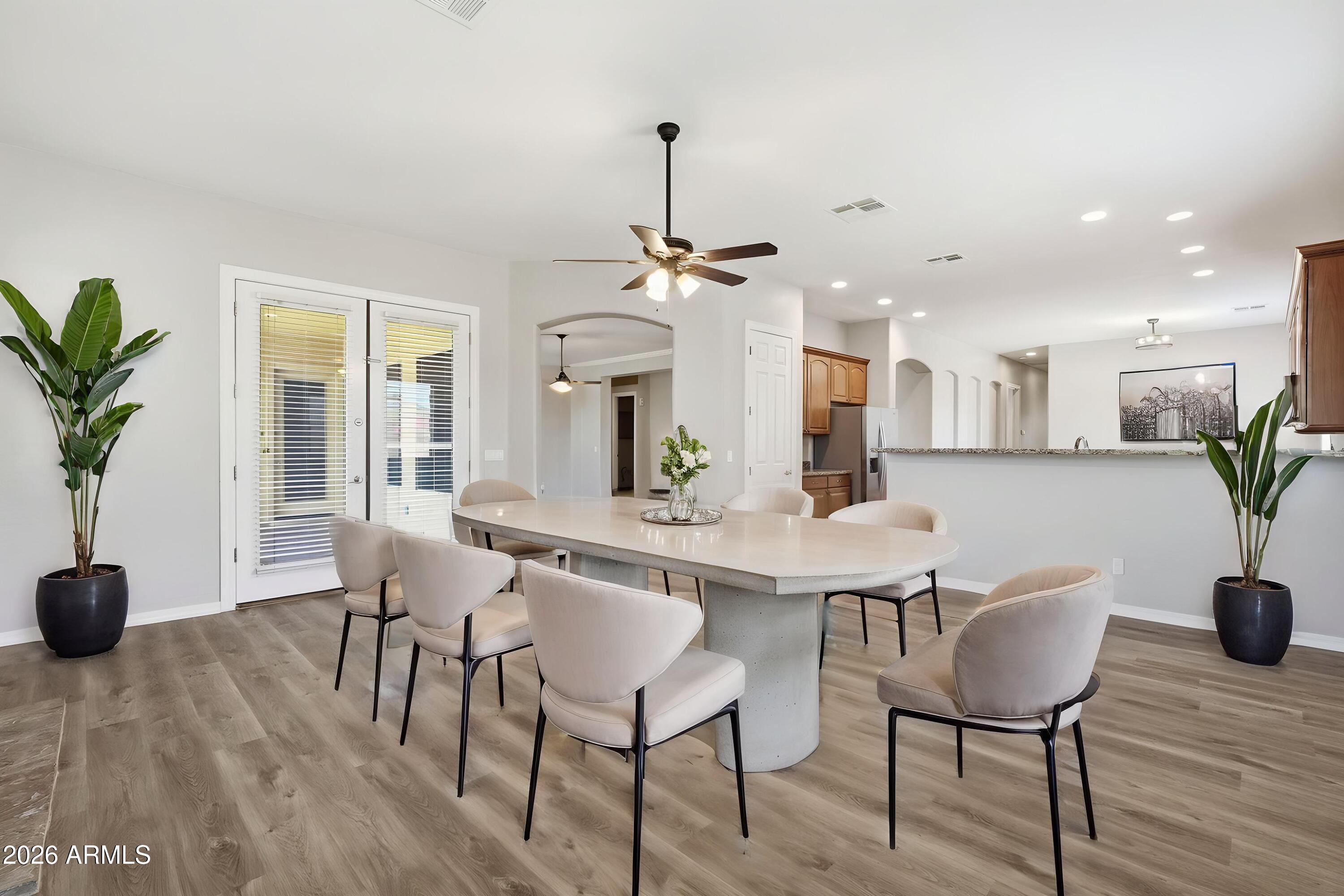 4626 S MARBLE Street