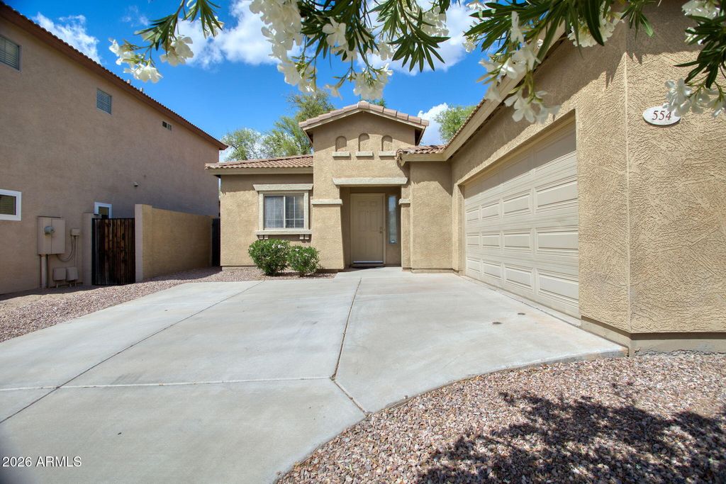 Photo of 554 E San Carlos Way, Chandler, AZ 85249 (MLS # 7008309)