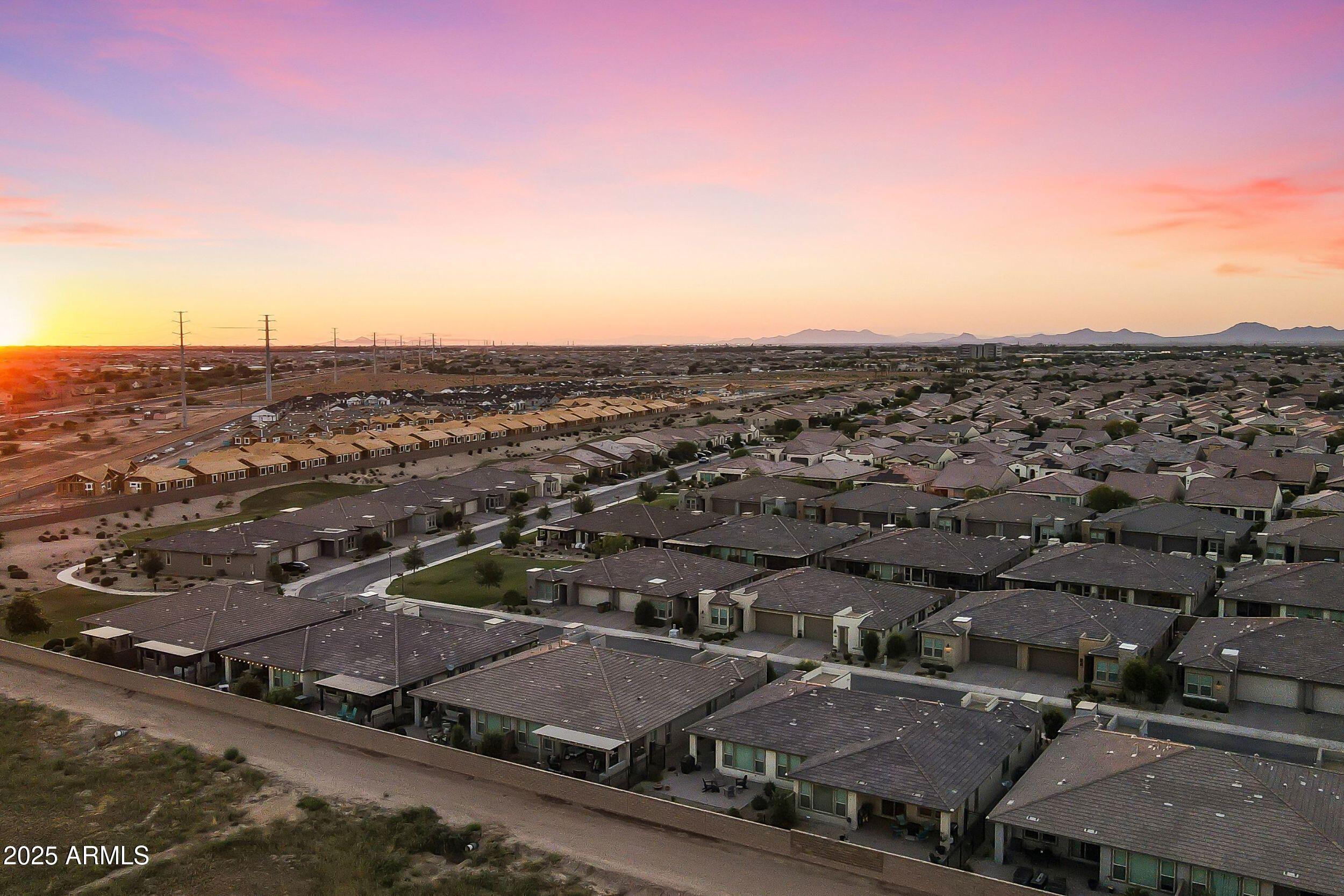 379 E LAS PUERTAS Lane