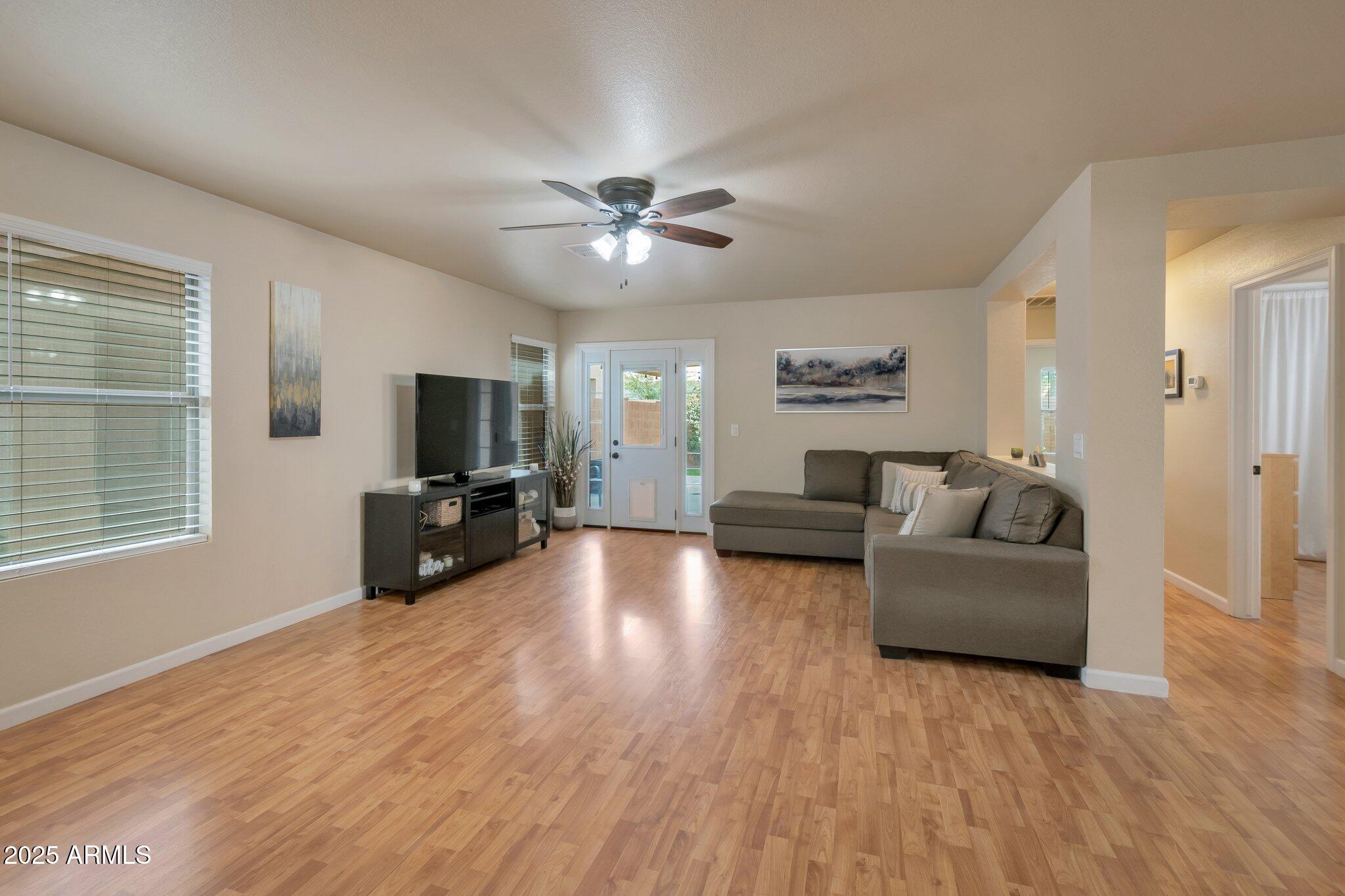 2366 E SPRUCE Drive