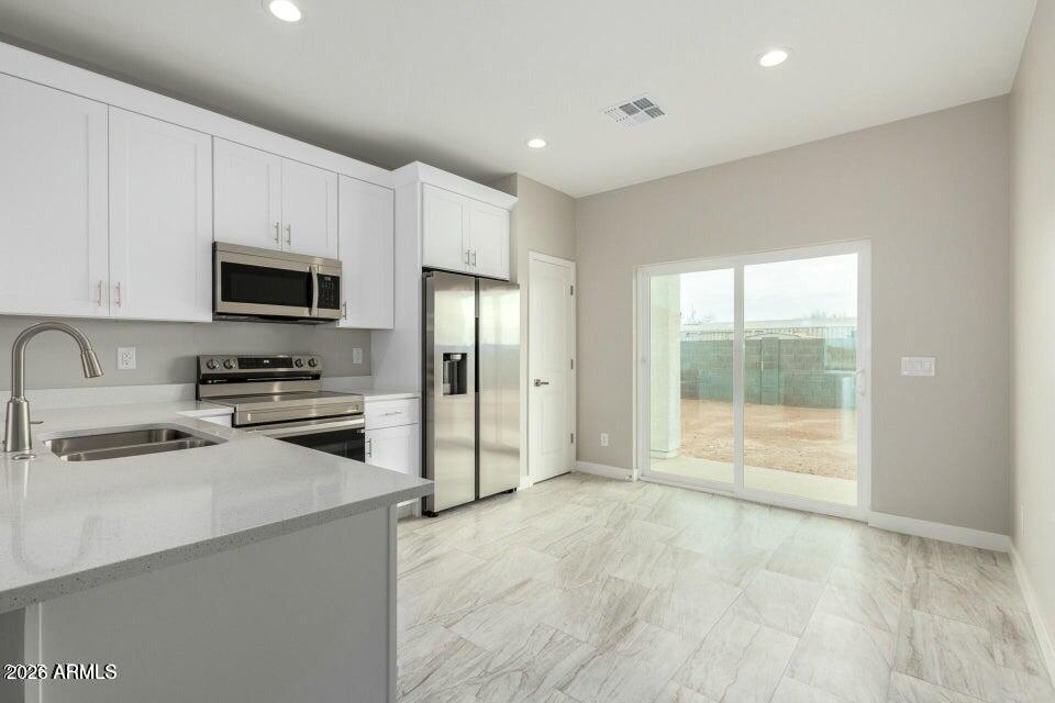 3160 W ROMANA Drive