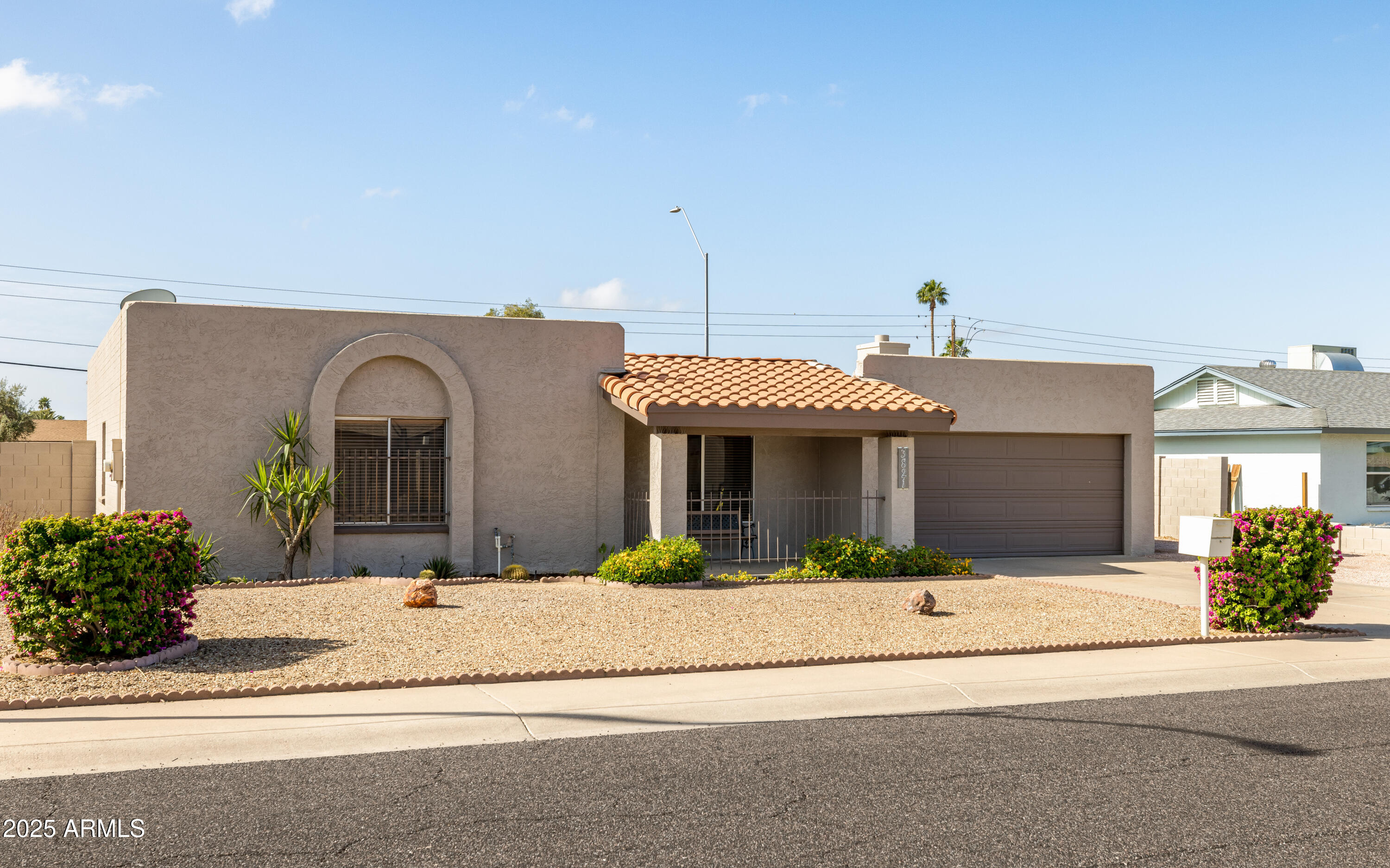 3821 W WOODRIDGE Drive