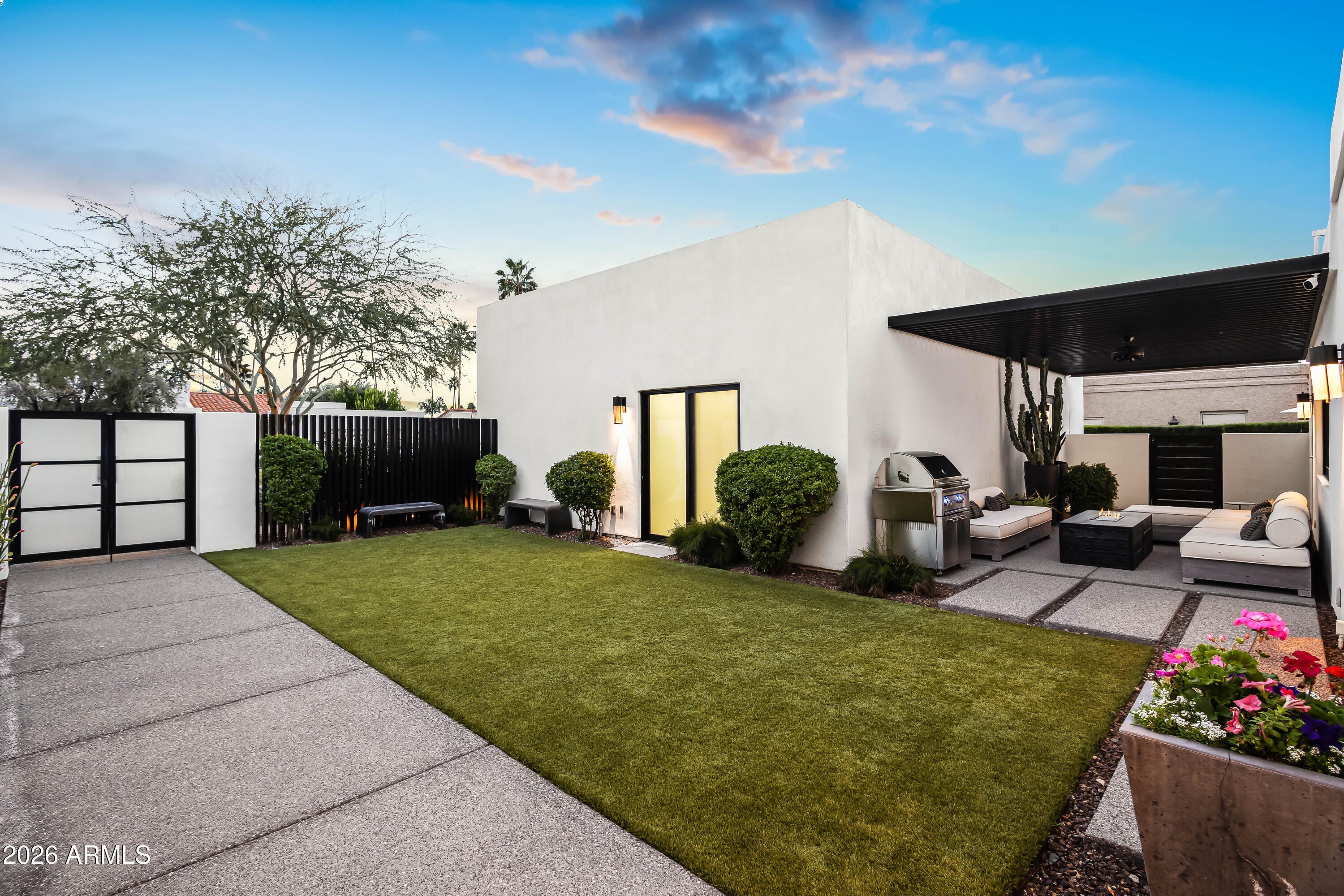 8610 E IRISH HUNTER Trail