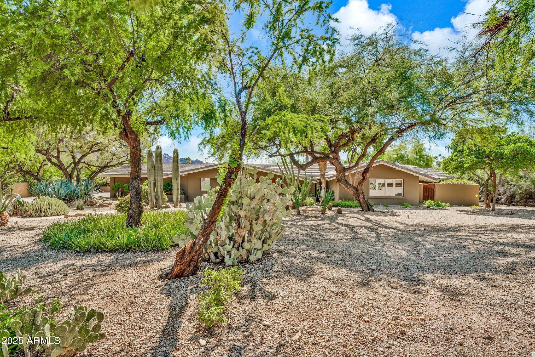 4531 E QUARTZ MOUNTAIN Road