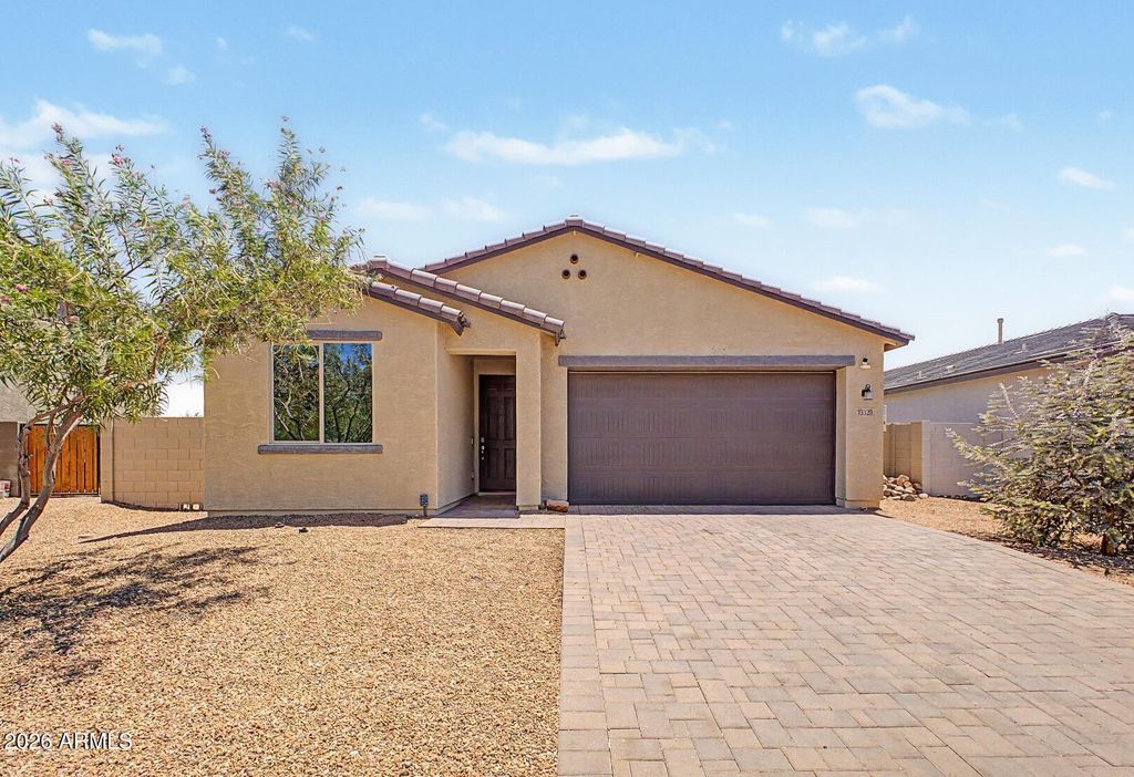 Photo of 13329 W Lariat Lane, Peoria, AZ 85383 (MLS # 7046126)