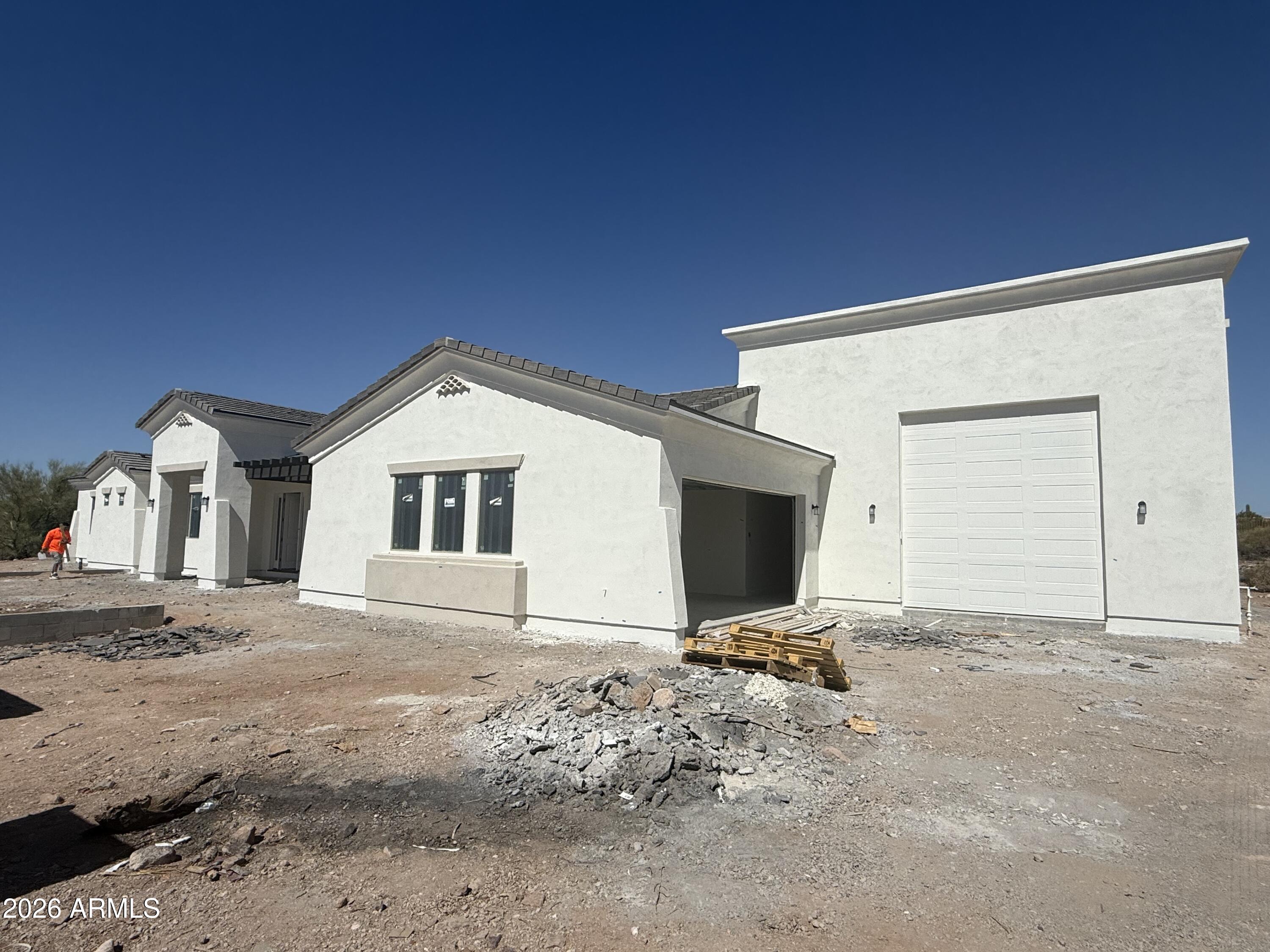 684 N MOON Road