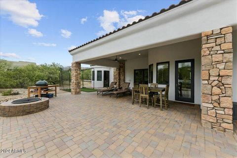 A home in Cave Creek