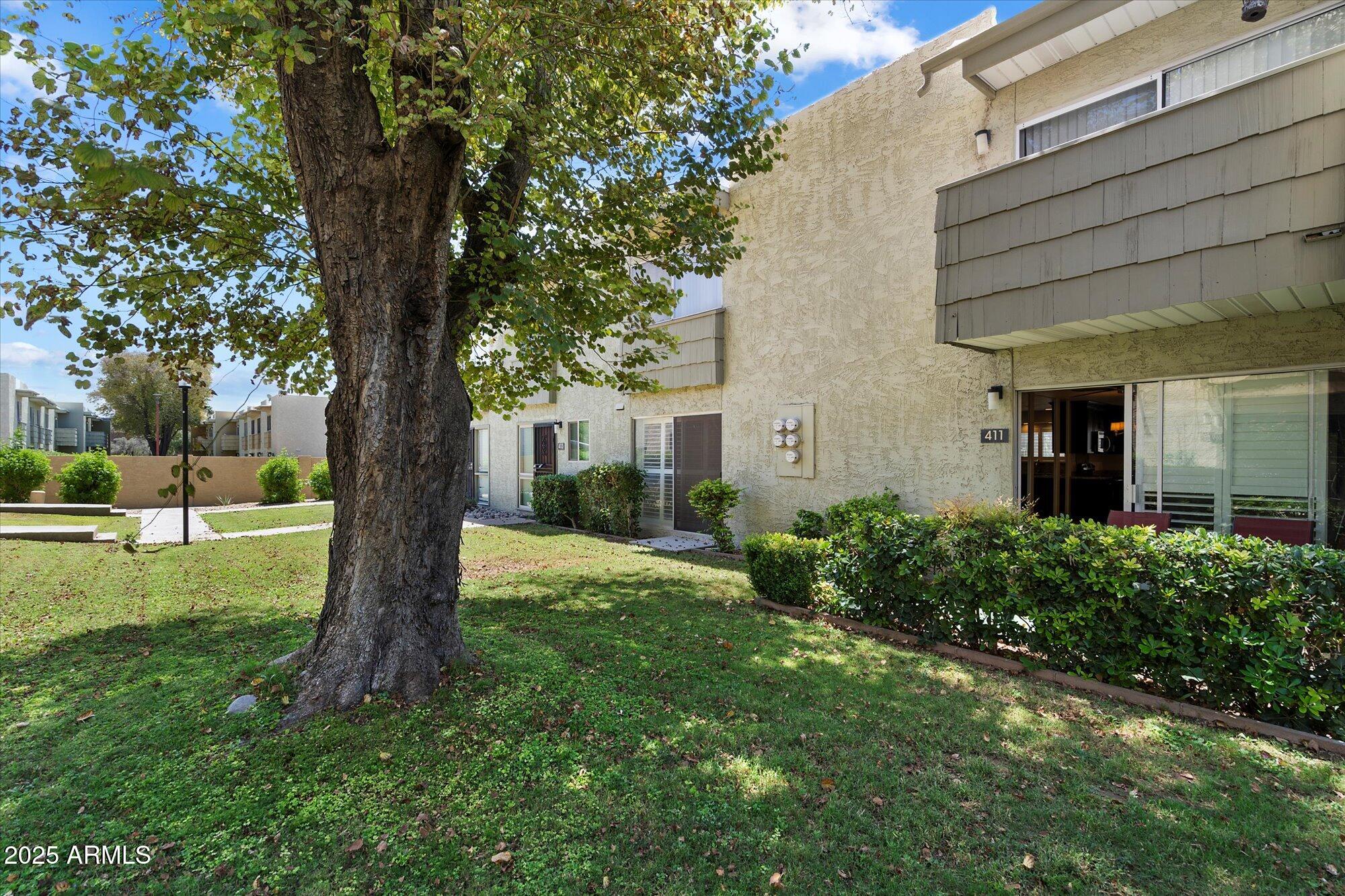 4610 N 68TH Street 411
