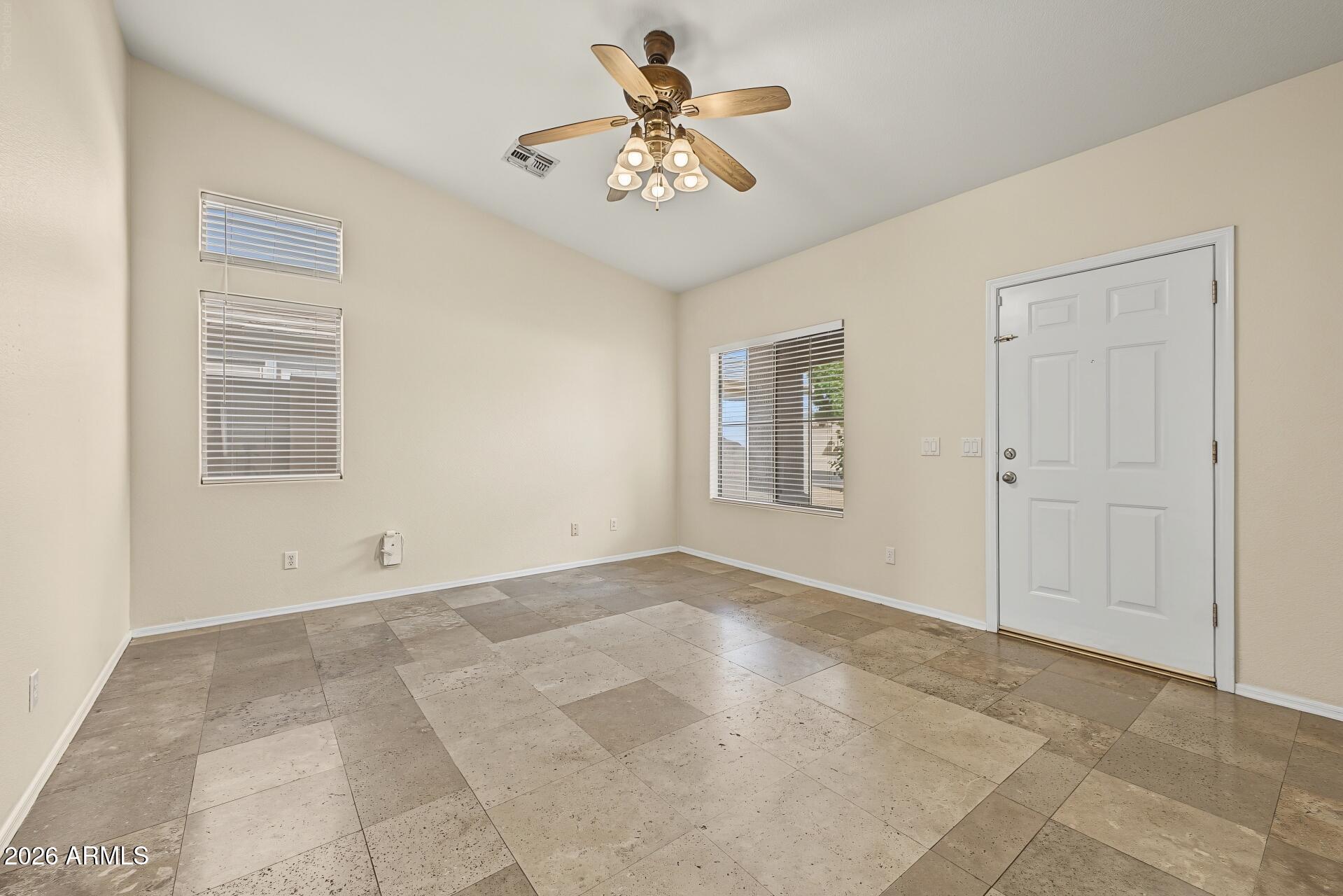 2840 S ABBEY --