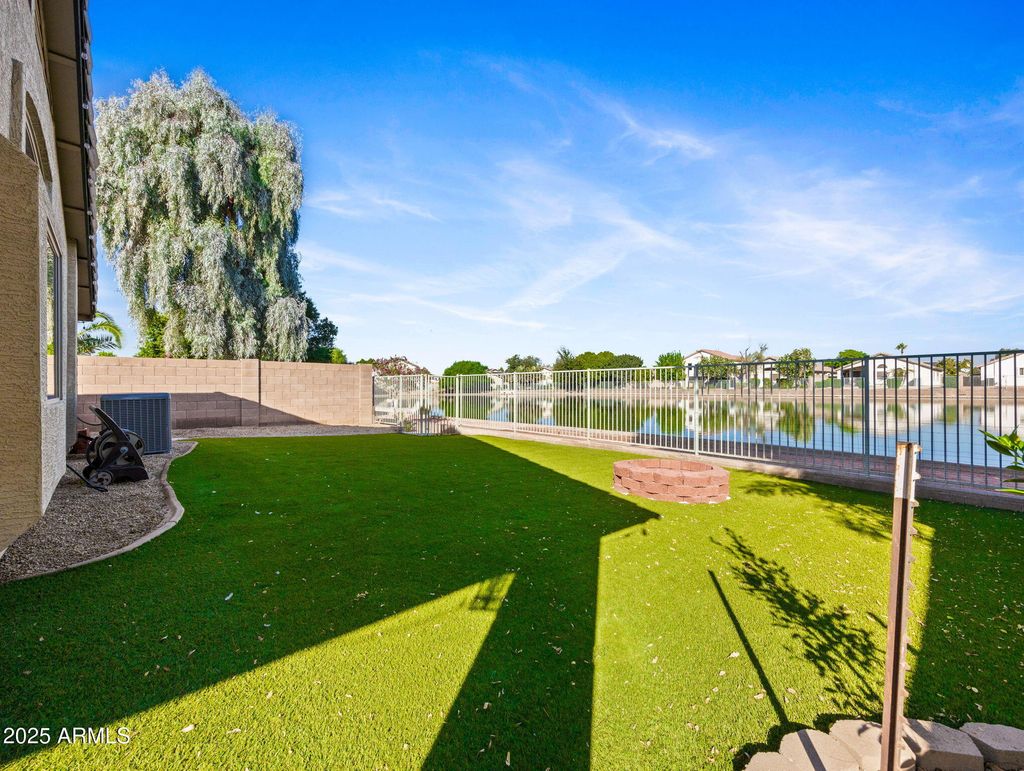 Photo of 11216 W Roanoke Avenue, Avondale, AZ 85392 (MLS # 6947699)