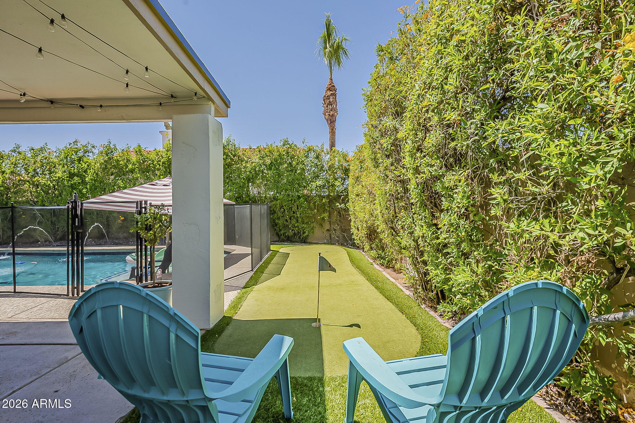 9433 E DAVENPORT Drive