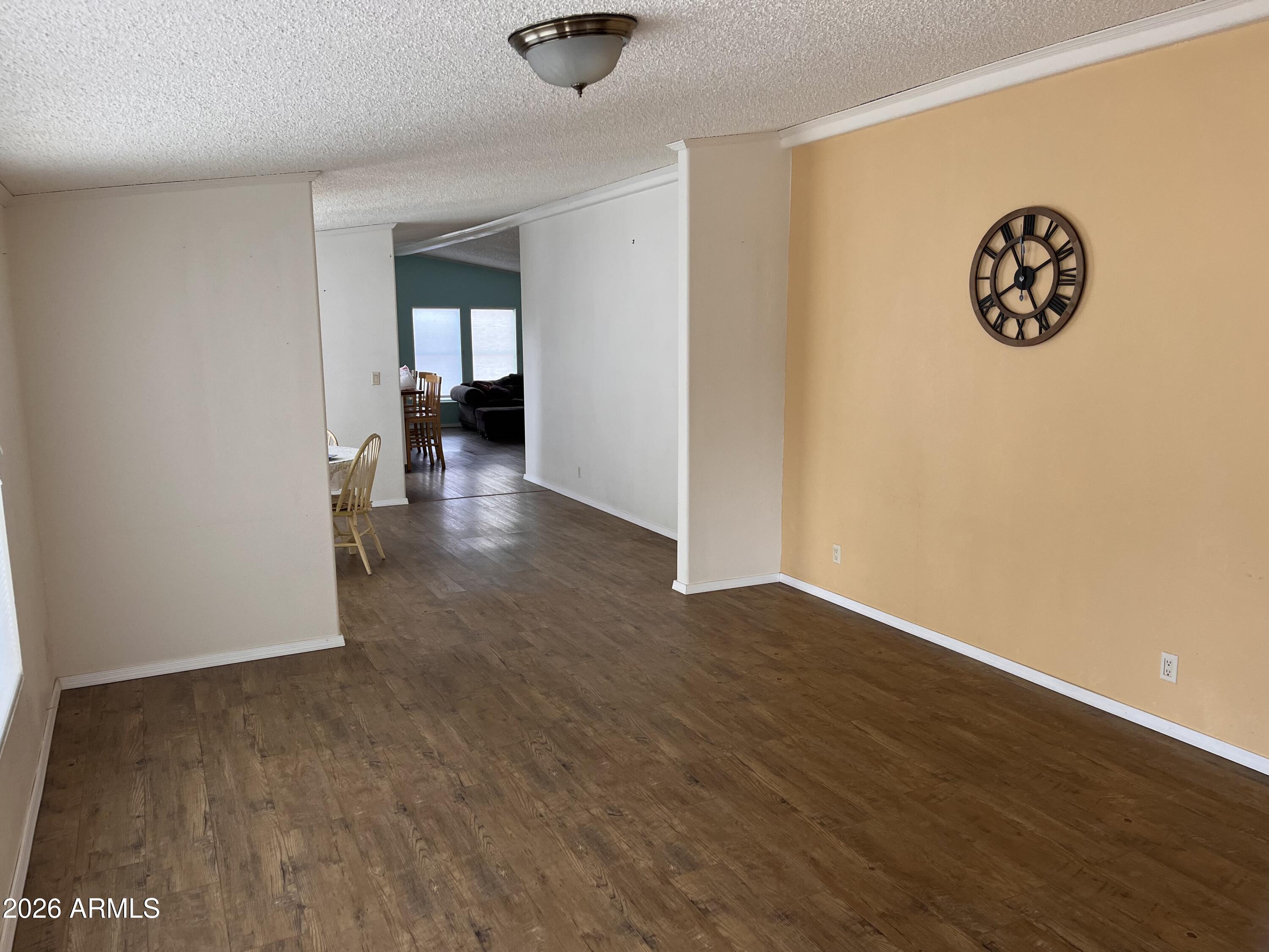 23152 W STAGHORN Lane