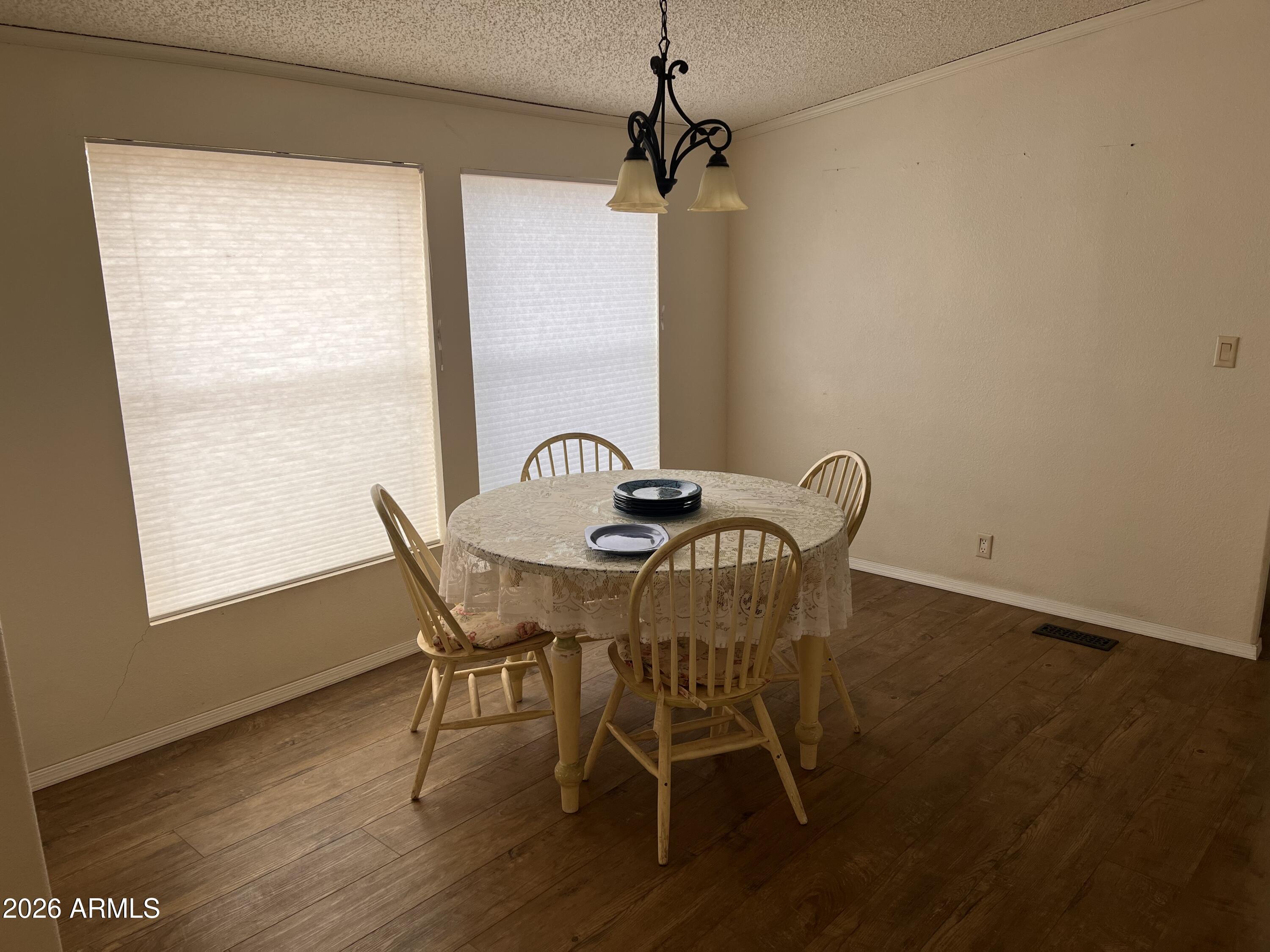 23152 W STAGHORN Lane