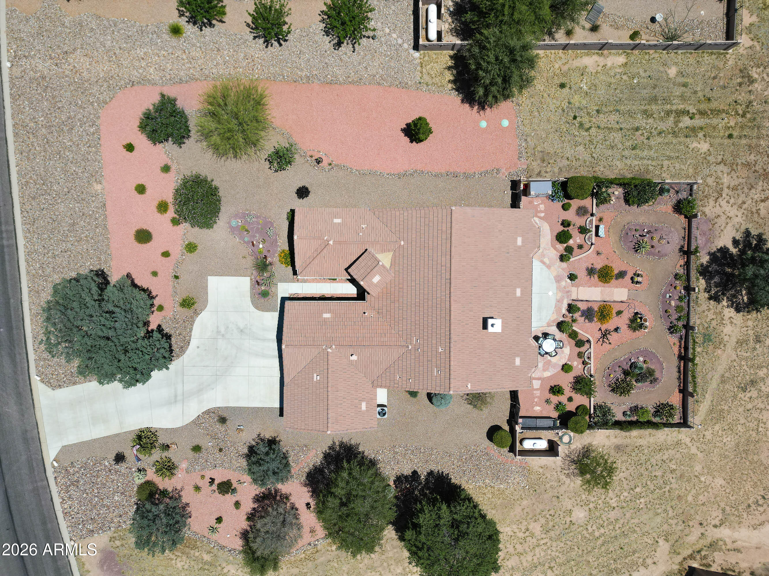 6439 E SADDLEHORN Circle