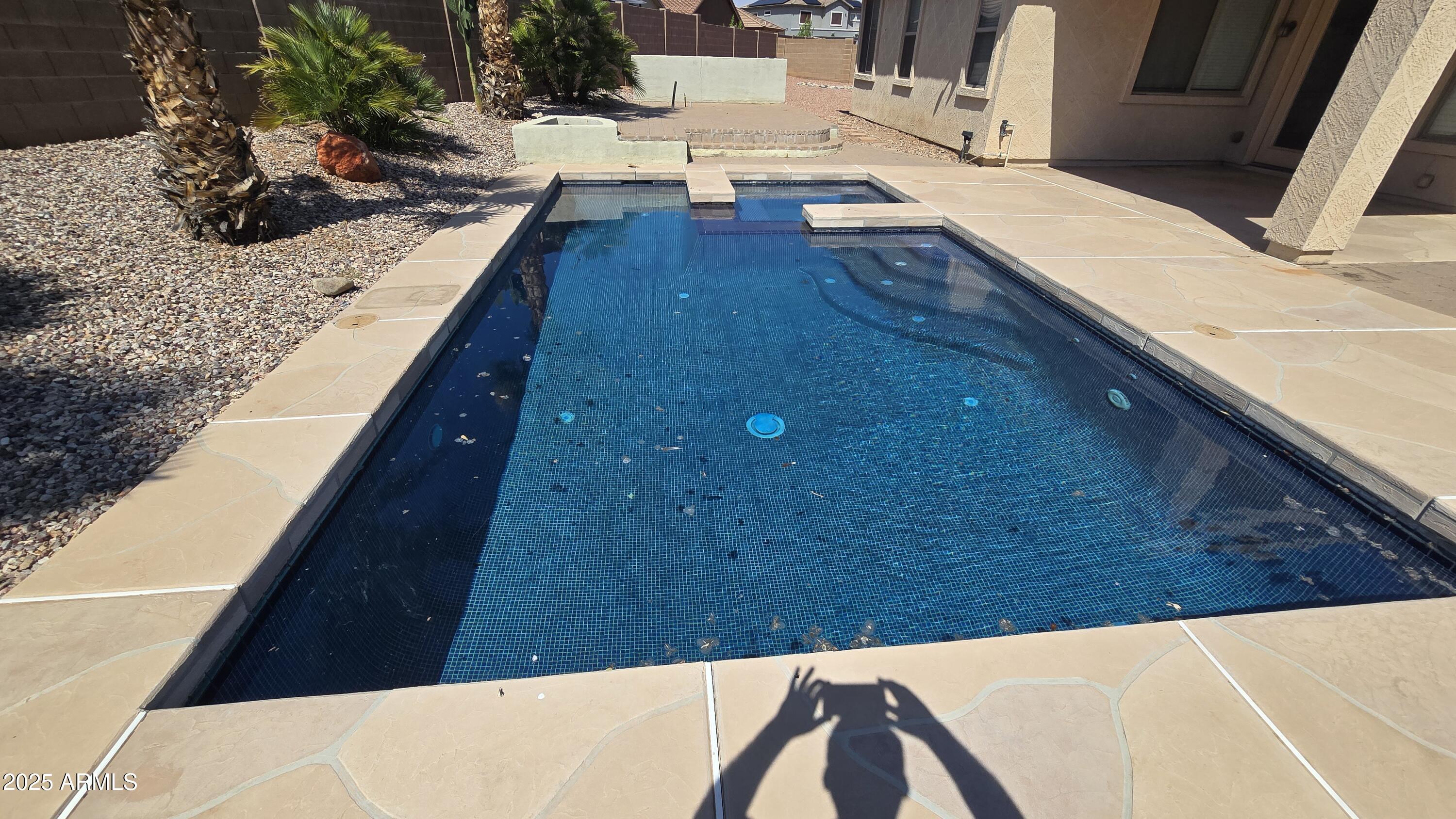 15238 W STATLER Street