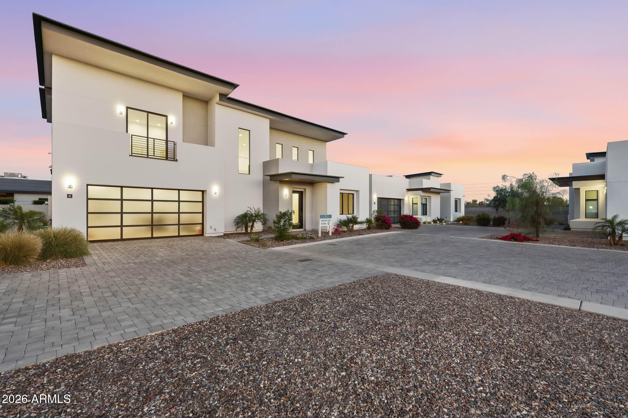 100 W Northern Avenue 4