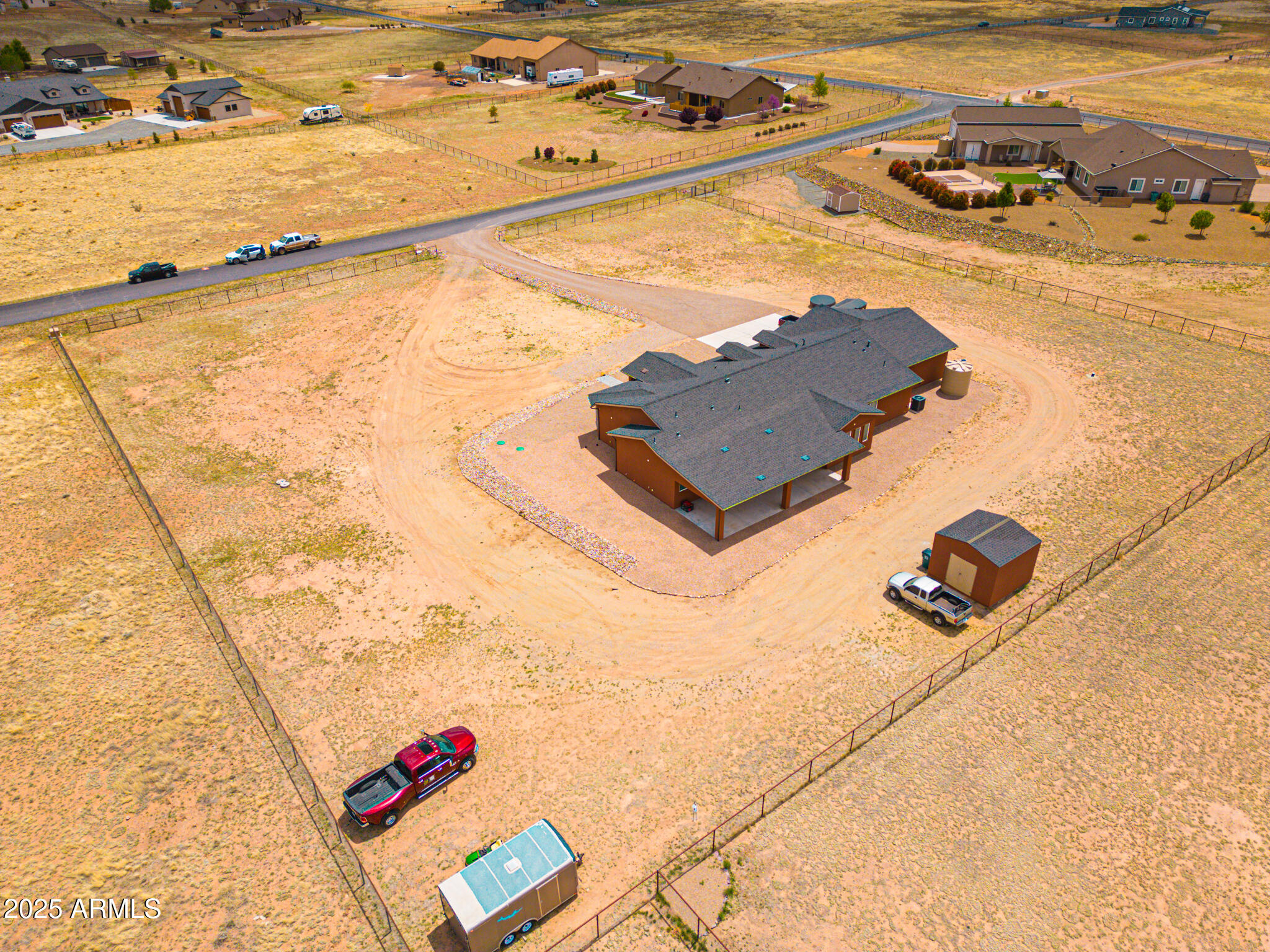 8558 N GRASS VALLEY Lane