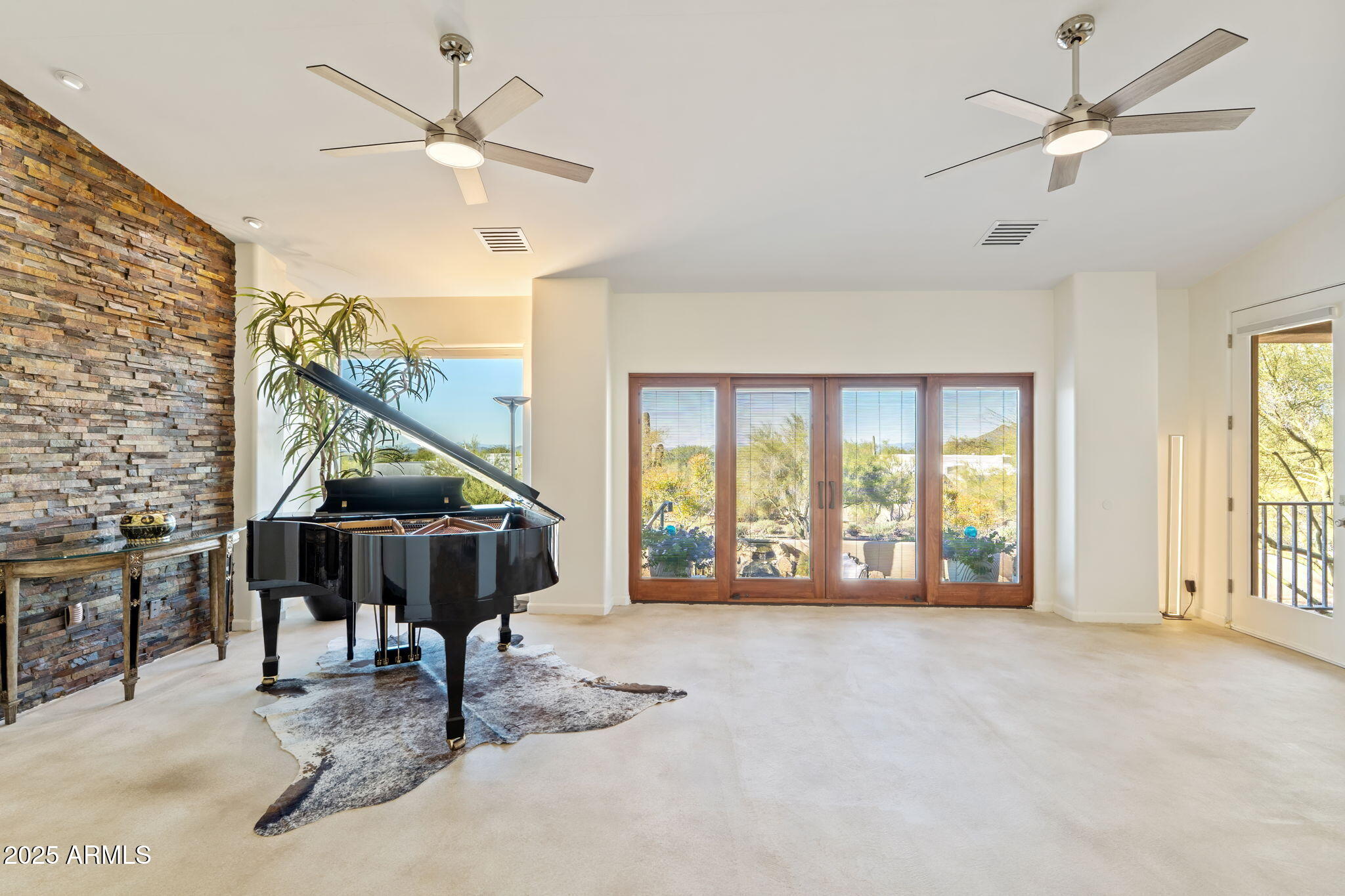 34800 N Sunset Trail