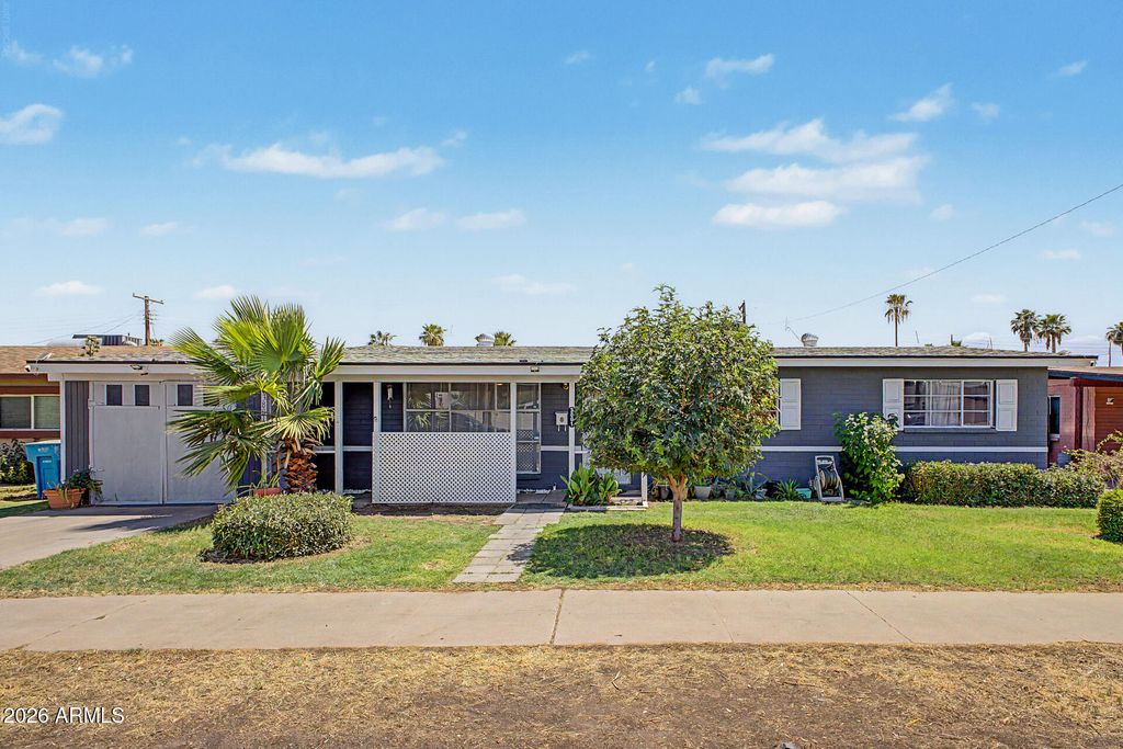 Photo of 3801 W Meadowbrook Avenue, Phoenix, AZ 85019 (MLS # 7054032)
