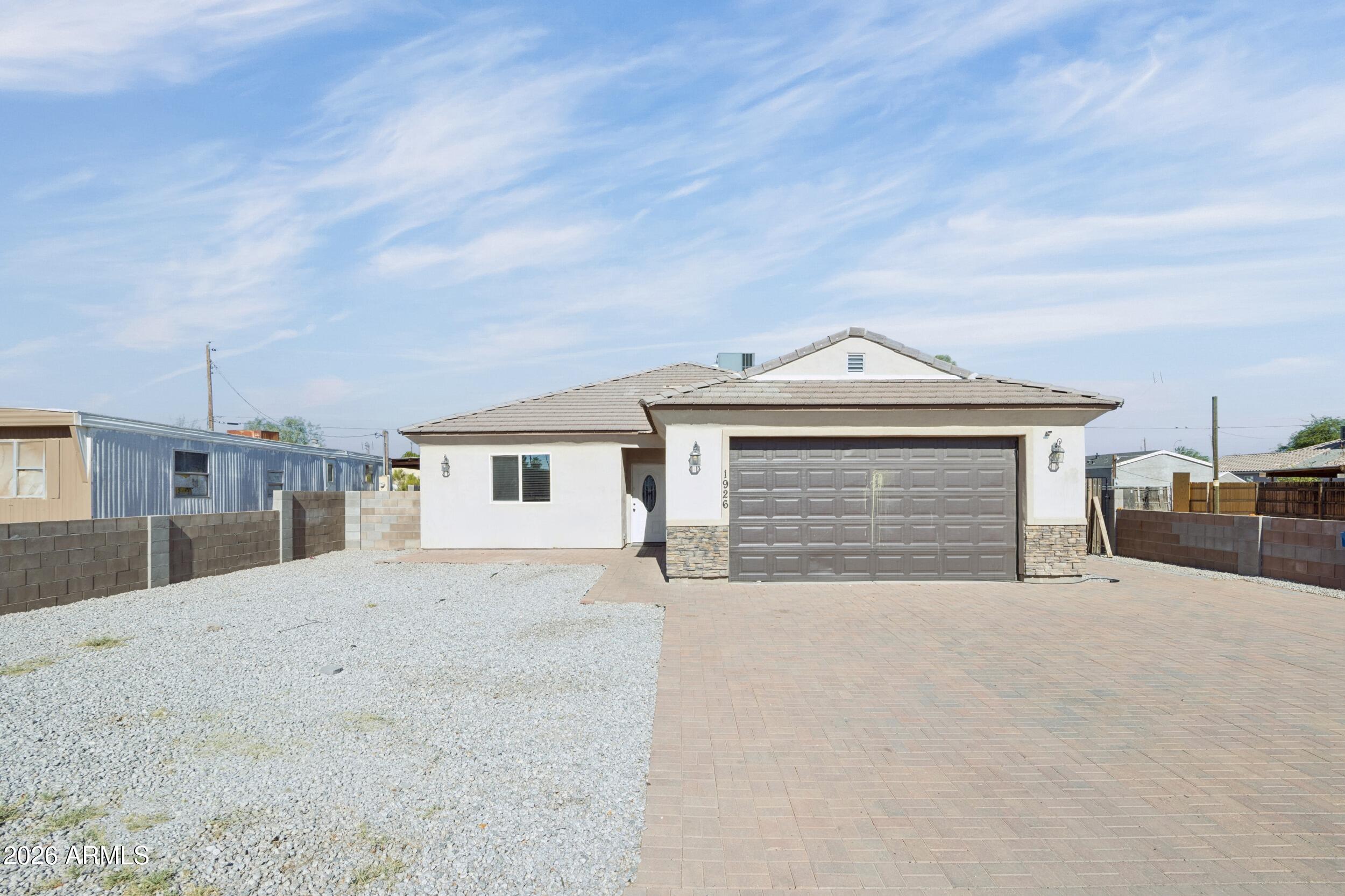 1926 S 111TH Avenue