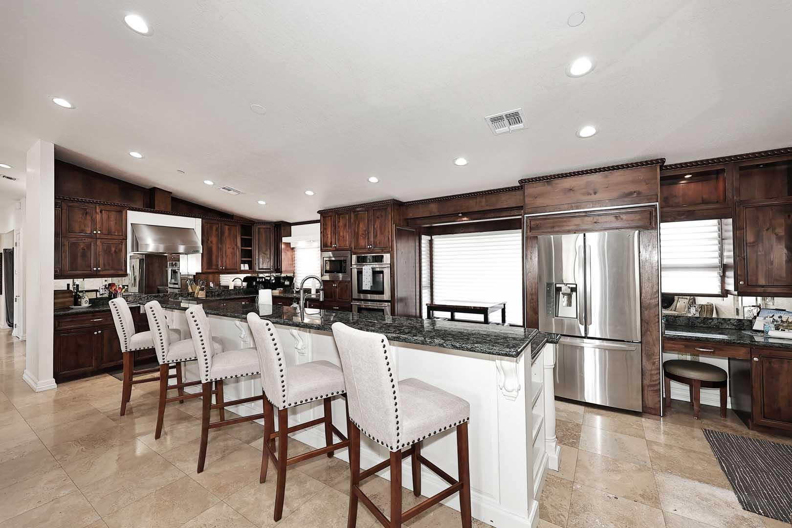 8176 E Del Barquero Drive