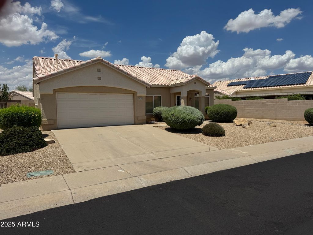 Photo of 16126 W Heritage Drive, Sun City West, AZ 85375 (MLS # 6997022)
