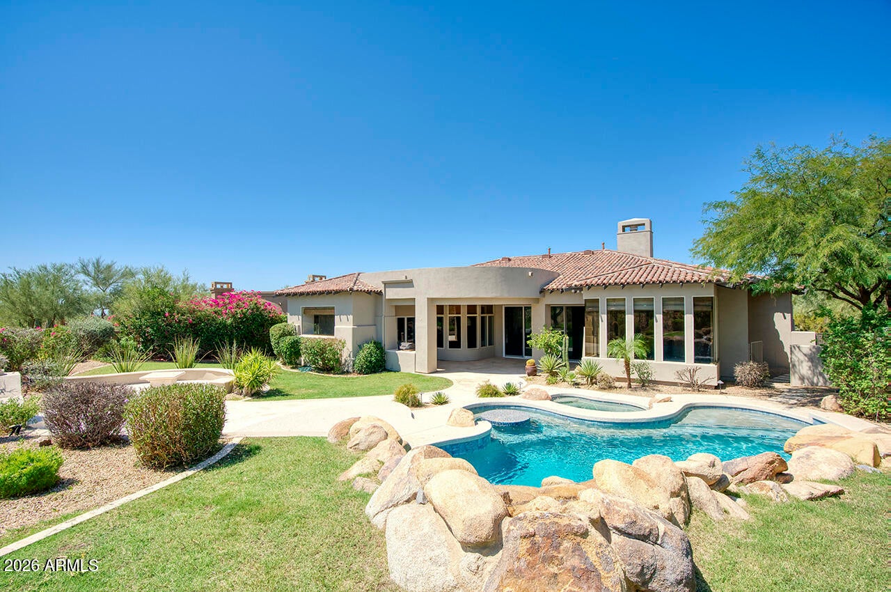 9290 E THOMPSON PEAK Parkway 204