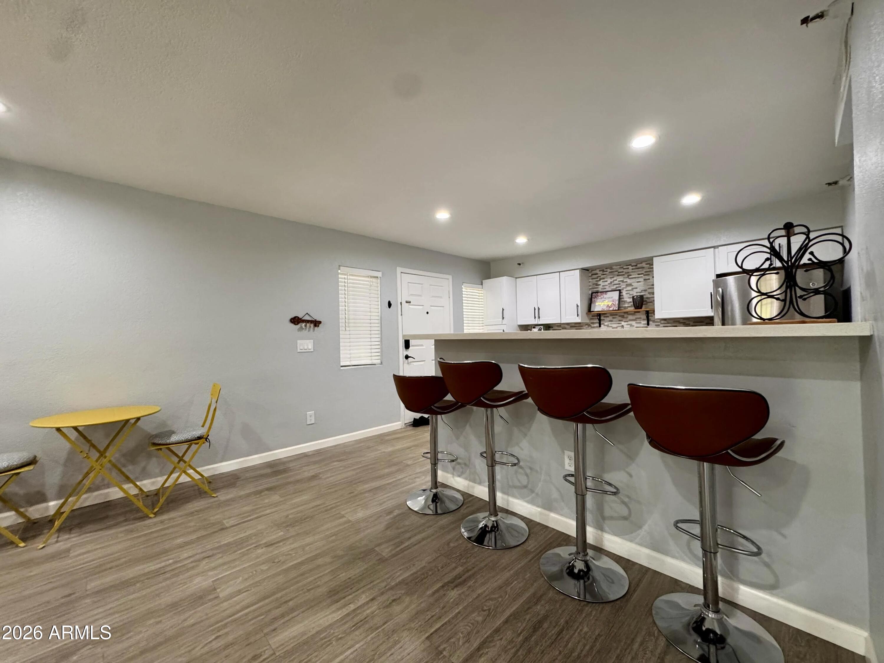 8020 E THOMAS Road 113