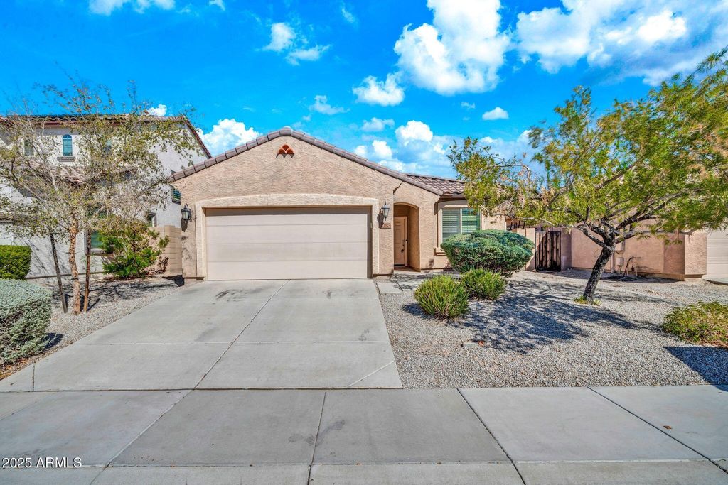 Photo of 23624 W Harrison Drive, Buckeye, AZ 85326 (MLS # 6932180)