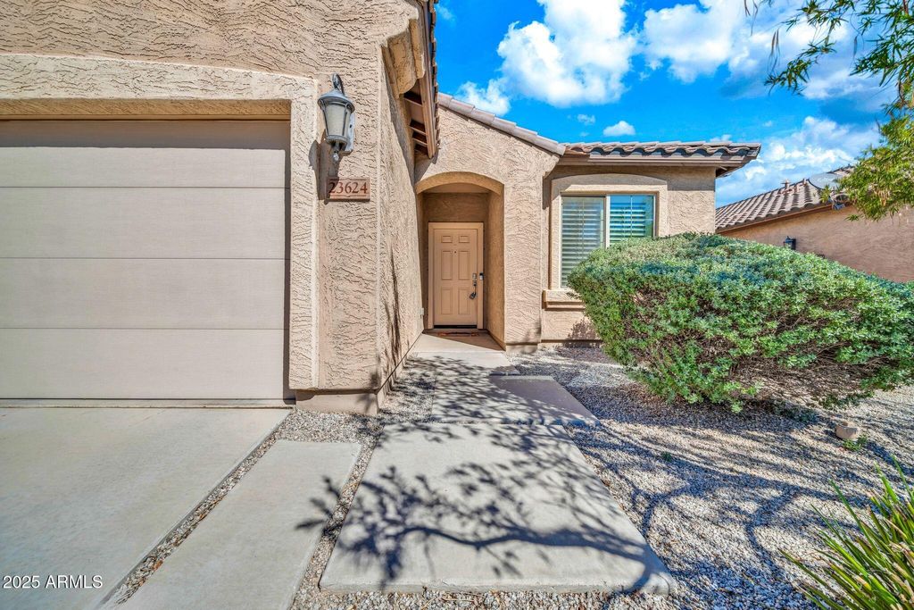 Photo of 23624 W Harrison Drive, Buckeye, AZ 85326 (MLS # 6932180)