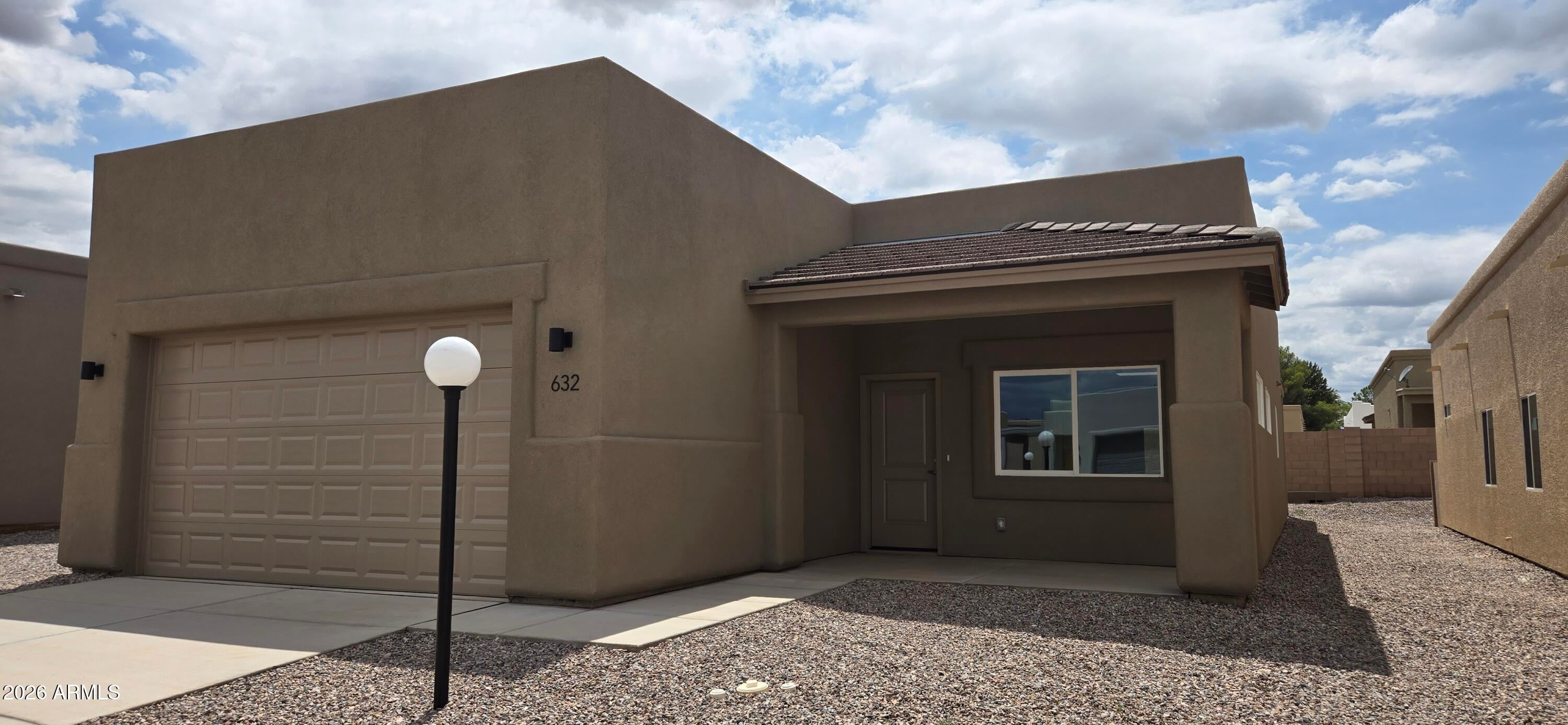 632 S Sky Ranch Road