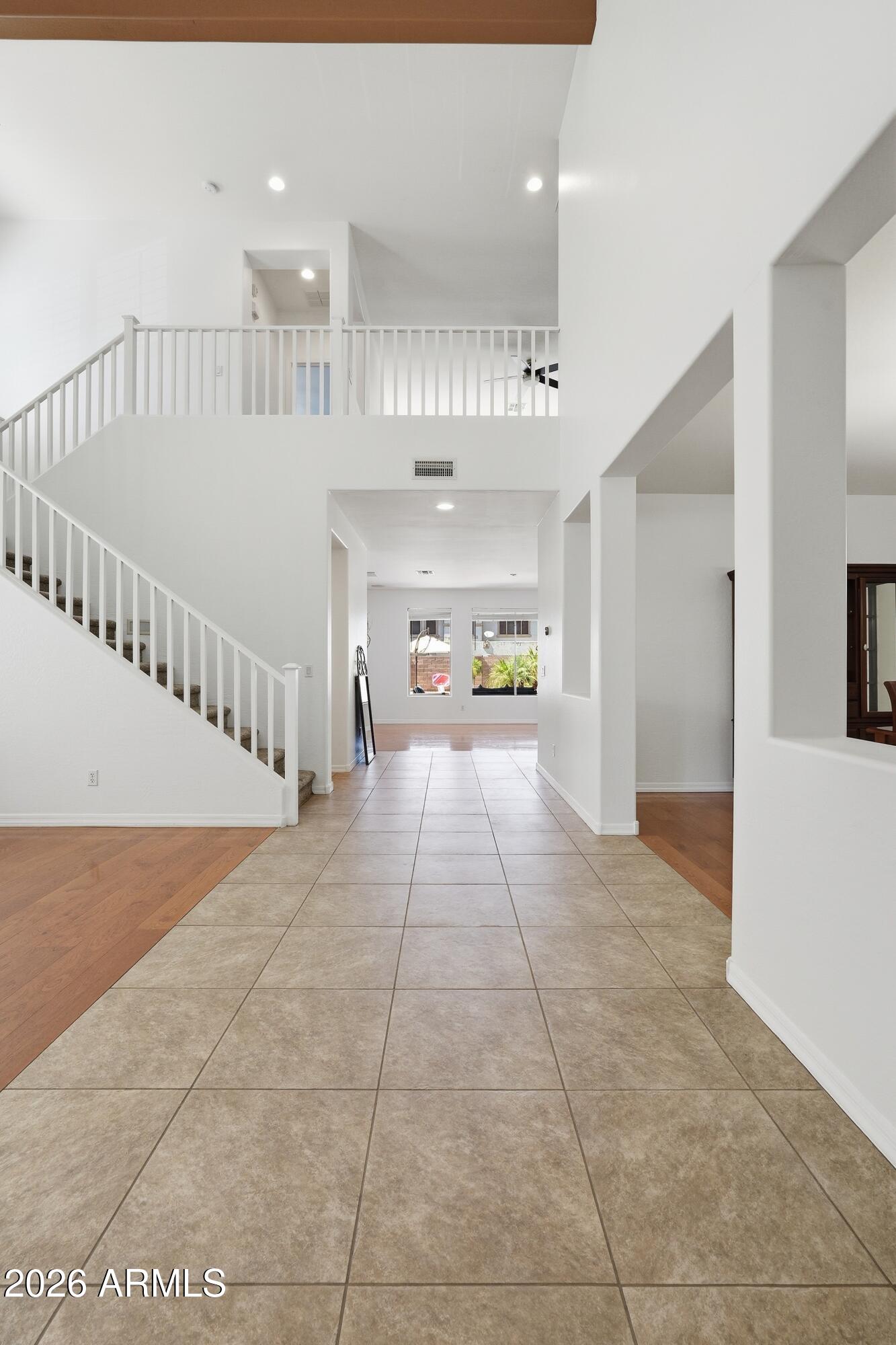 PINELAKE ESTATES - Residential