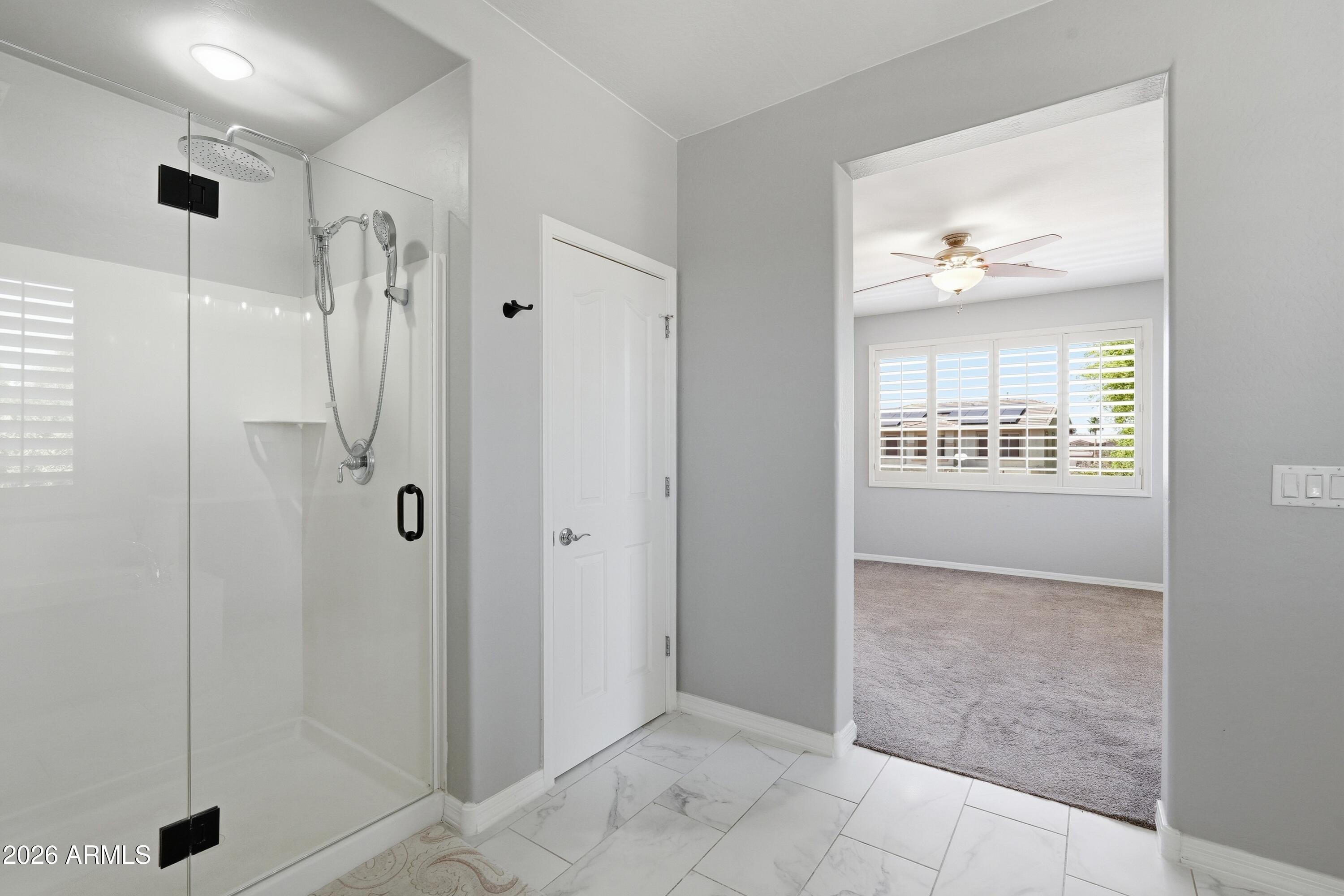 PINELAKE ESTATES - Residential