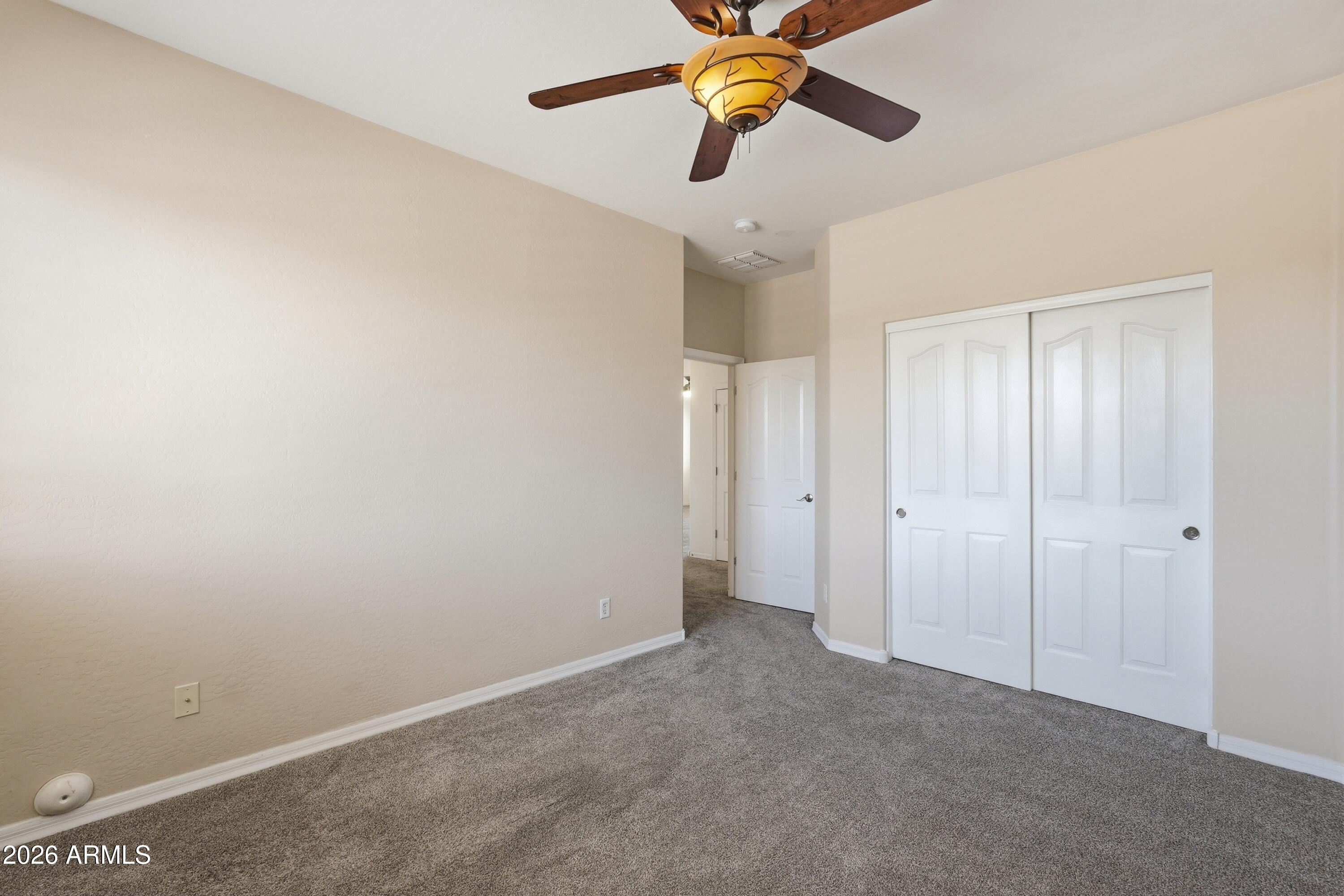 PINELAKE ESTATES - Residential