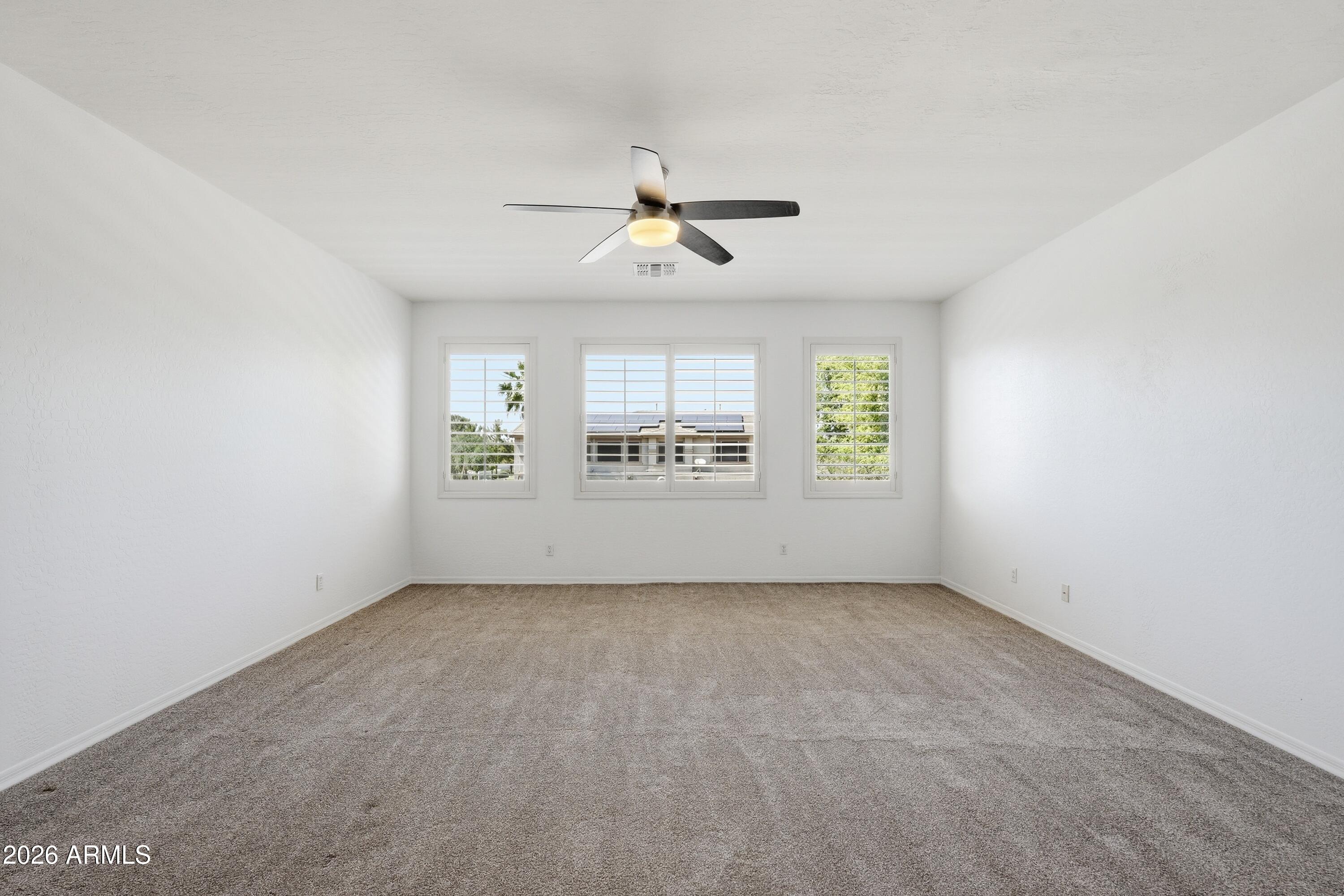 PINELAKE ESTATES - Residential