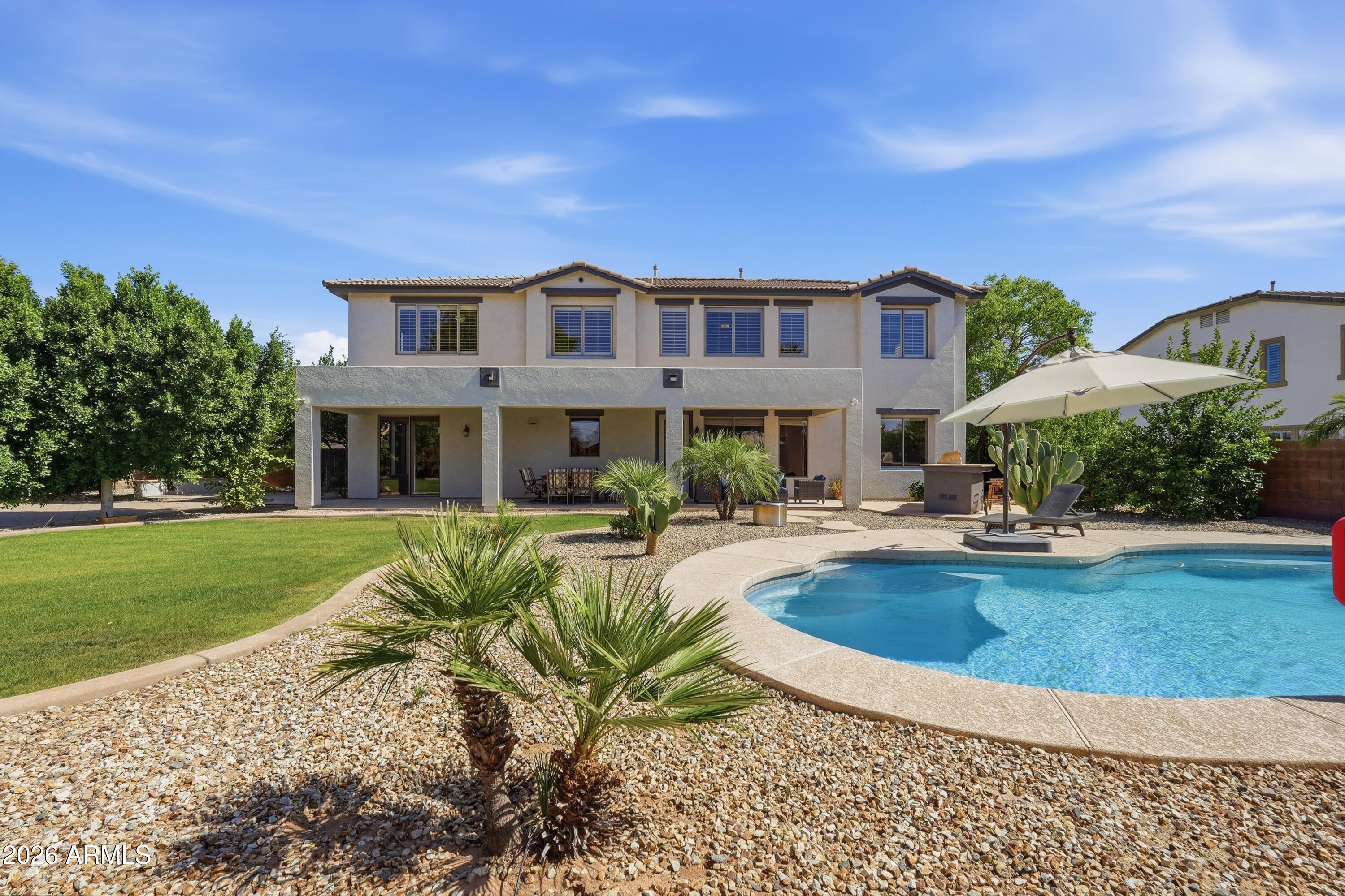 PINELAKE ESTATES - Residential