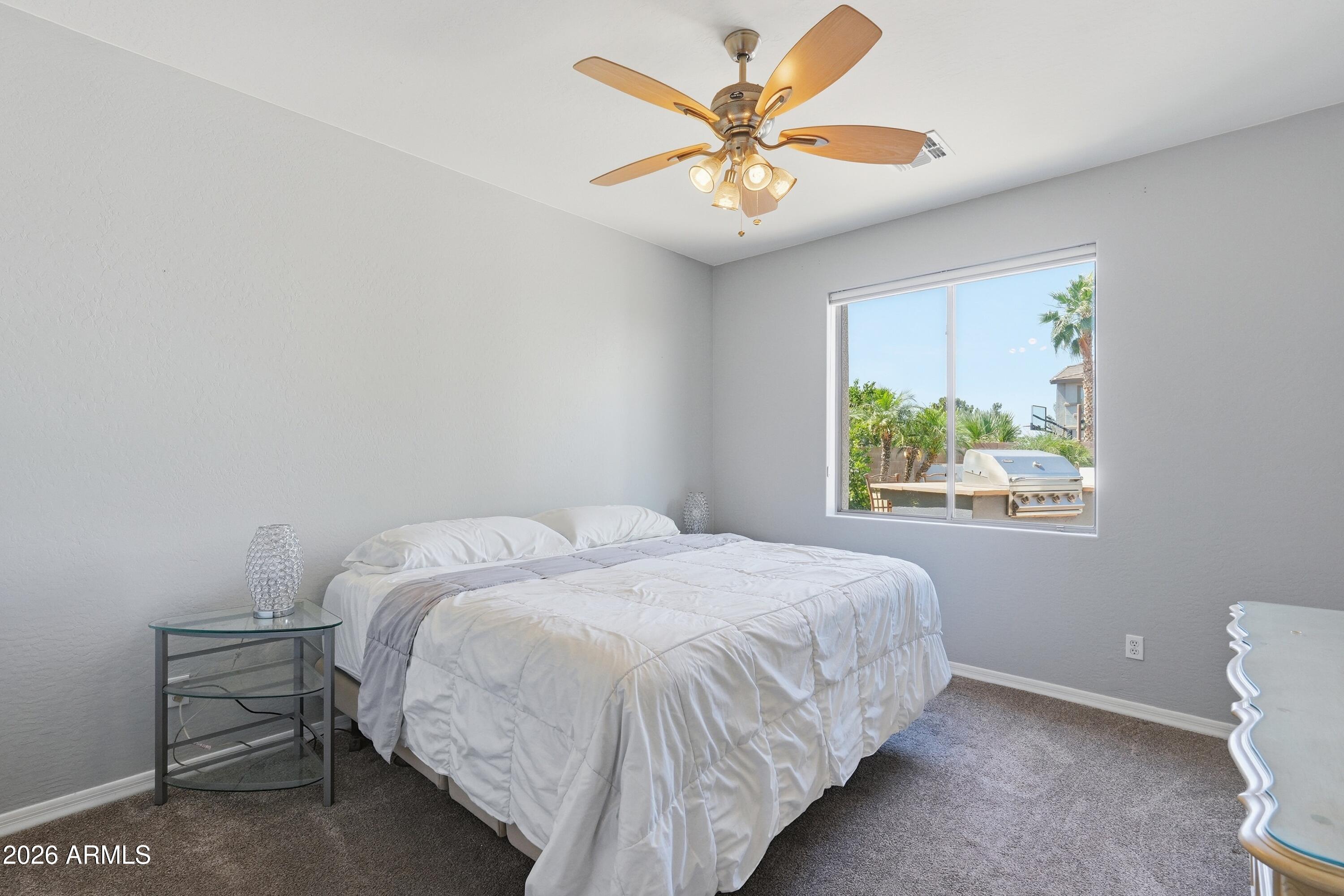 PINELAKE ESTATES - Residential