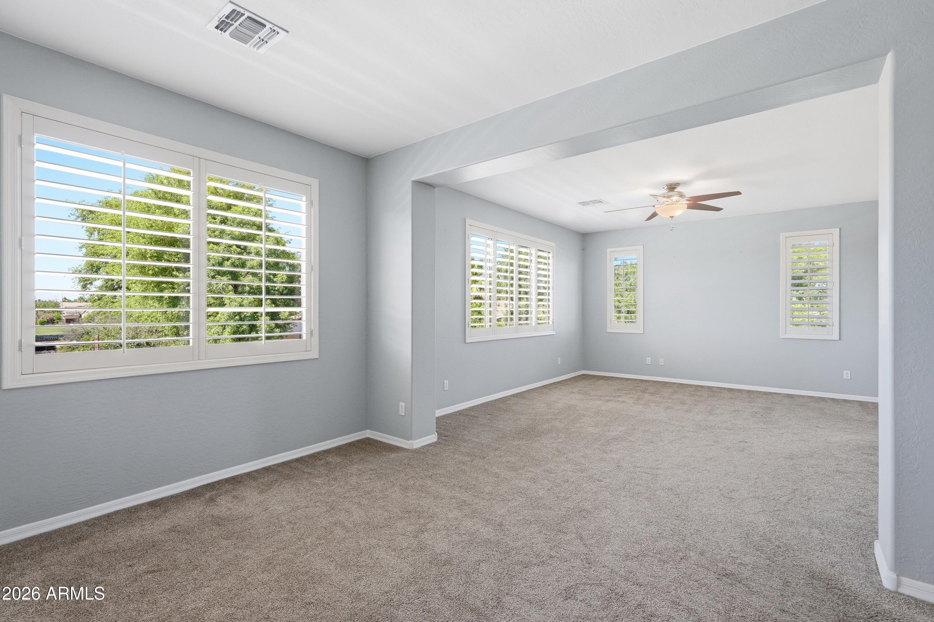 PINELAKE ESTATES - Residential