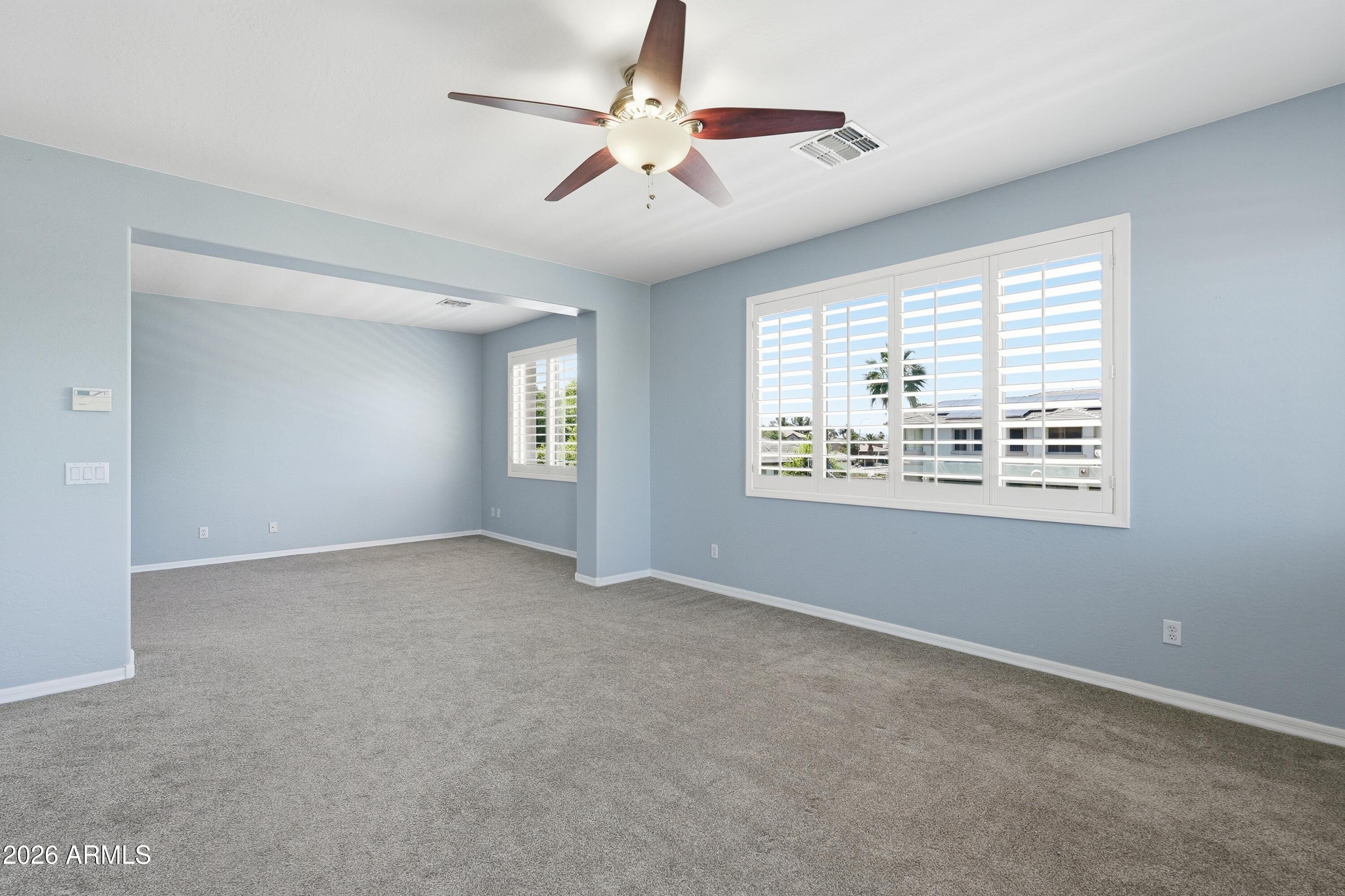 PINELAKE ESTATES - Residential