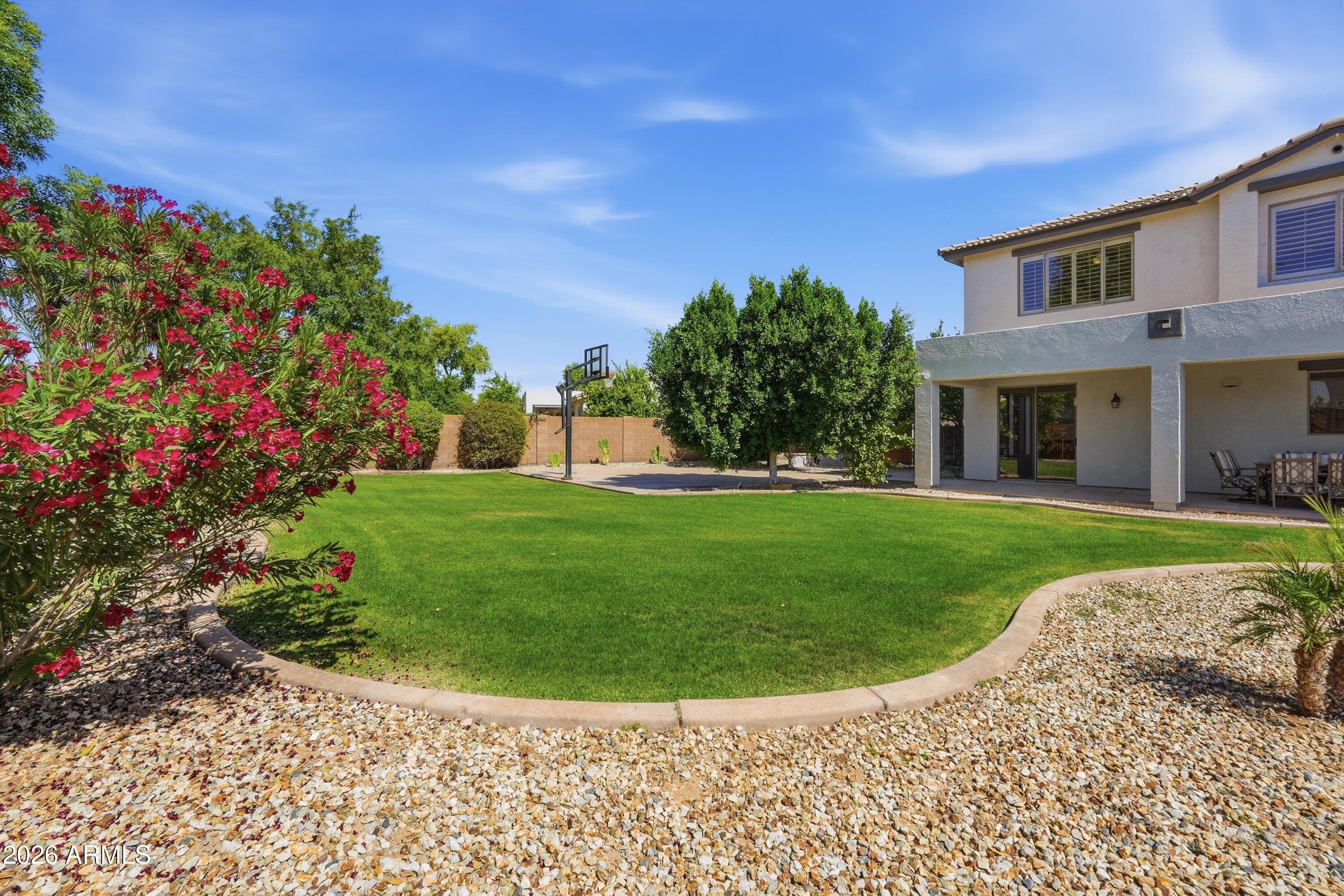 PINELAKE ESTATES - Residential